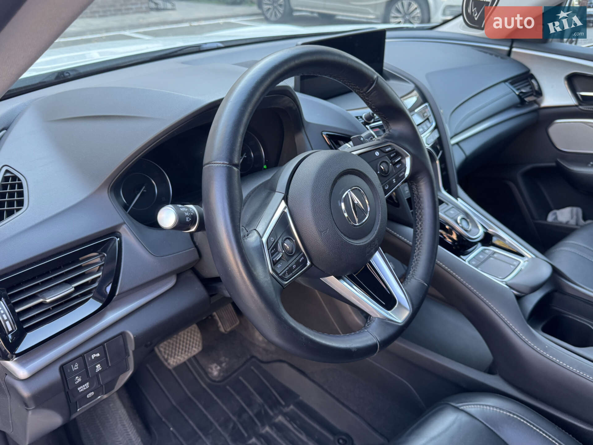 Acura RDX 2018 VIN 5J8TC2H55KL008176 фото оголошення 28 з 59