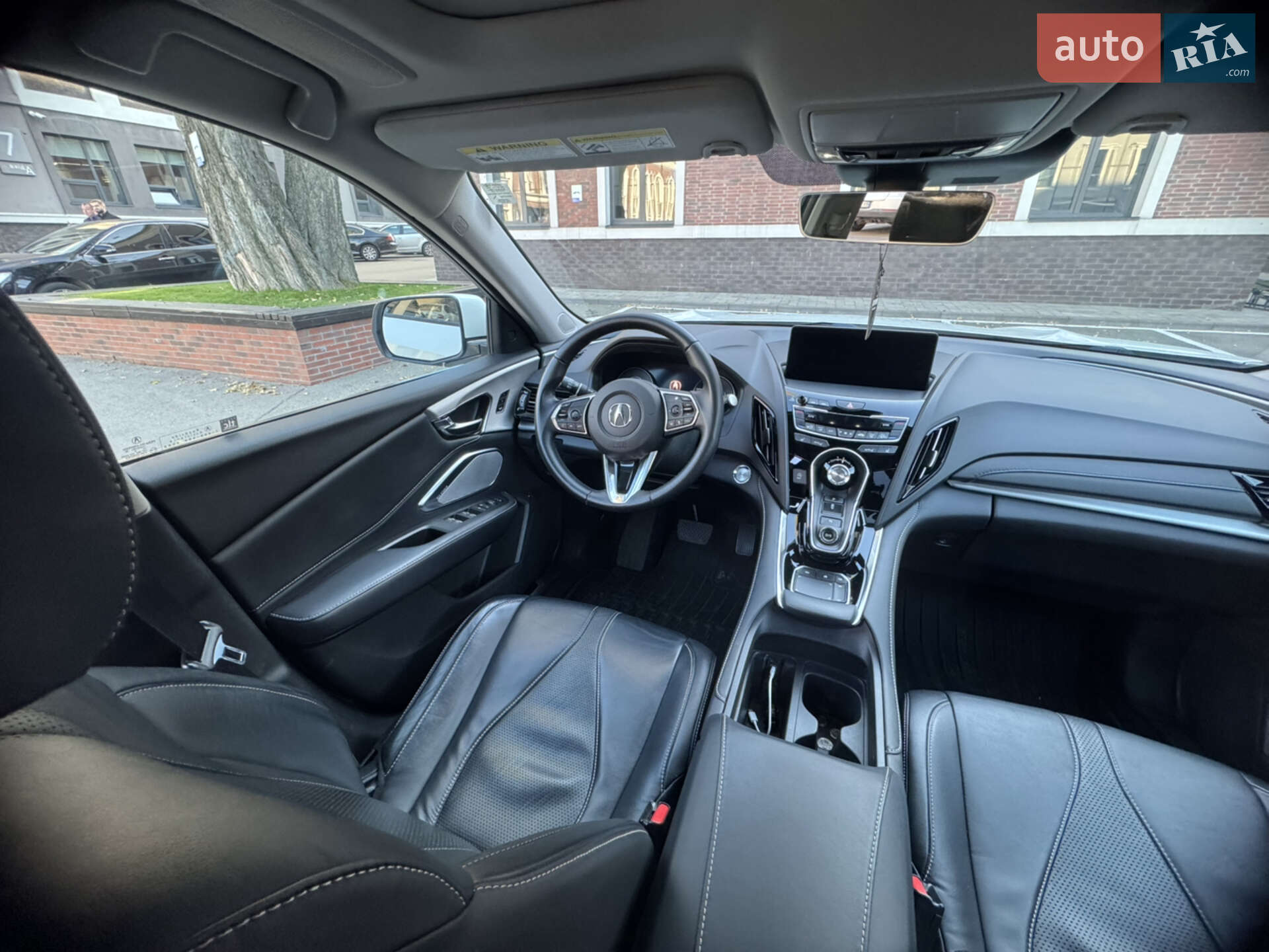 Acura RDX 2018 VIN 5J8TC2H55KL008176 фото оголошення 41 з 59