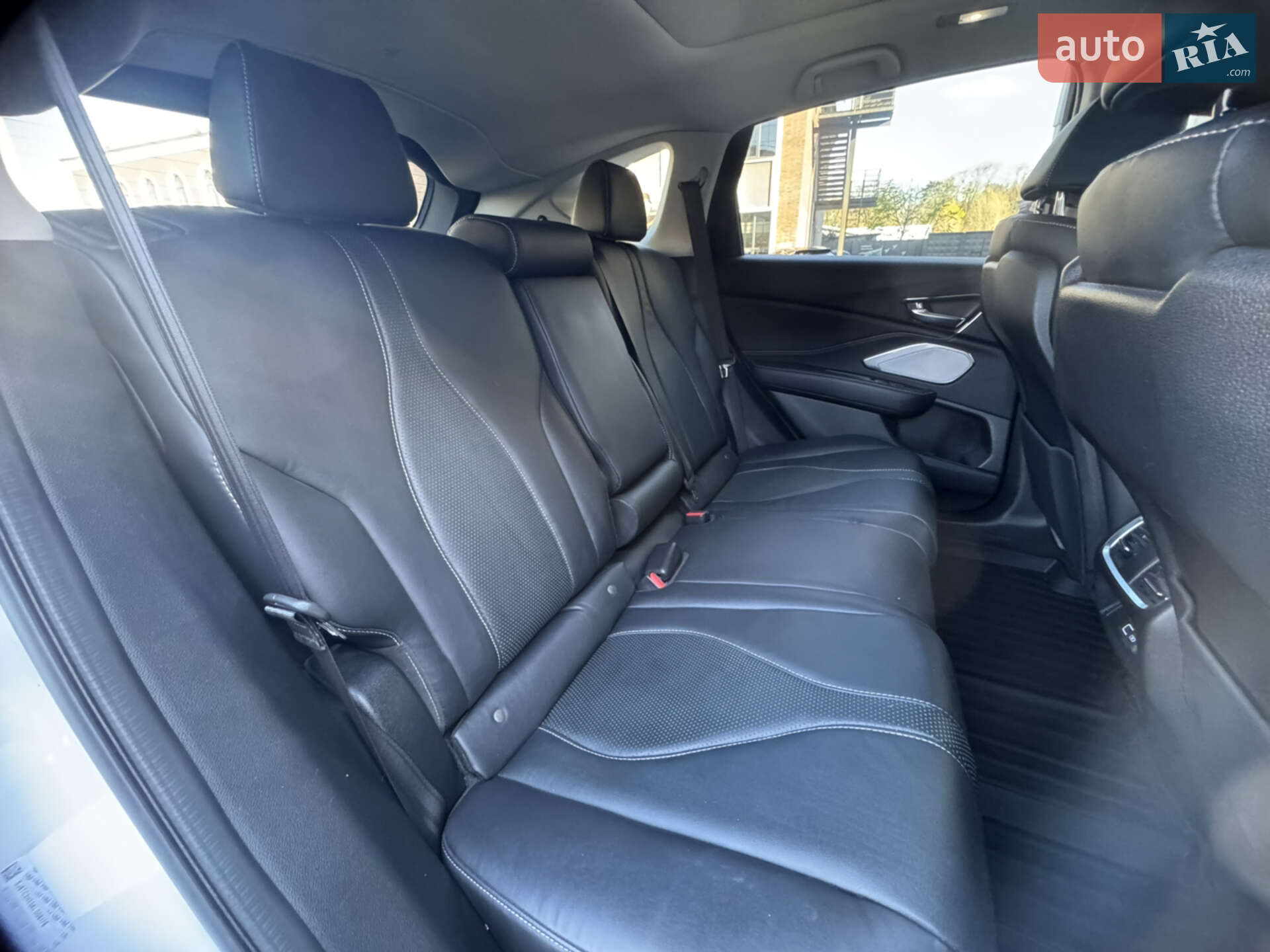 Acura RDX 2018 VIN 5J8TC2H55KL008176 фото оголошення 48 з 59