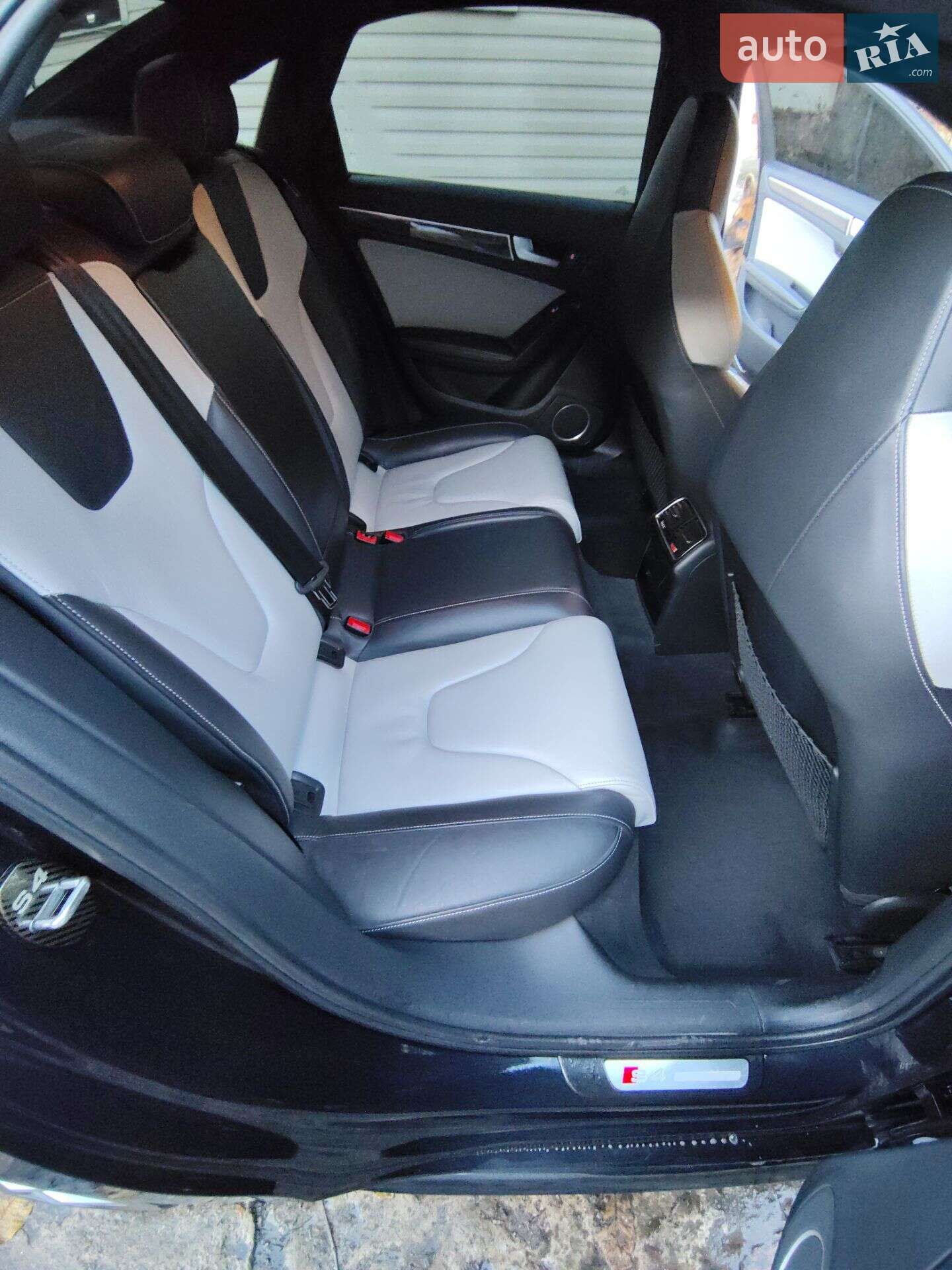 Audi S4 2013 VIN WAUDGAFL2DA087157 фото оголошення 10 з 13