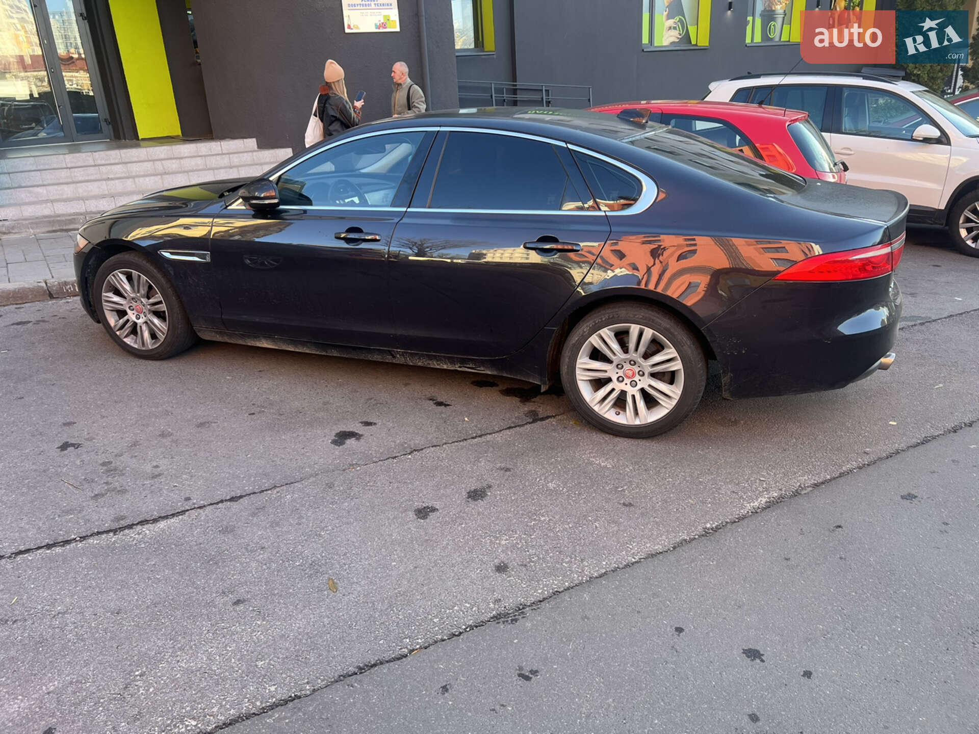 Jaguar XF 2015 VIN SAJBD4BV2GCY08938 фото оголошення 8 з 13