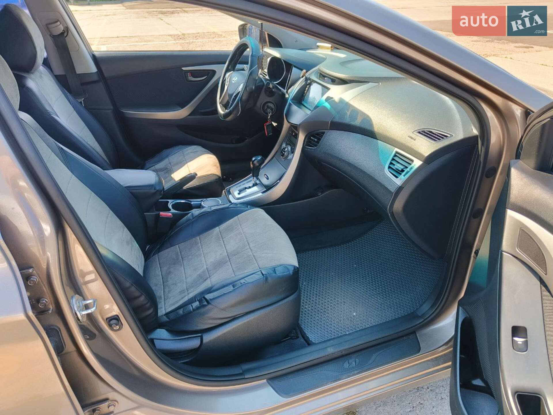 Hyundai Elantra 2012 VIN KMHDH41EBCU686427 фото оголошення 8 з 12