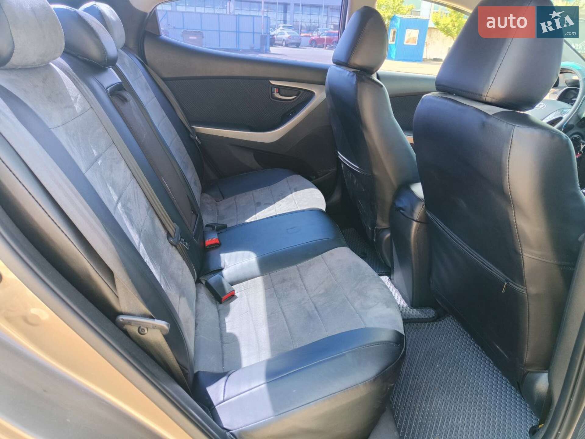 Hyundai Elantra 2012 VIN KMHDH41EBCU686427 фото оголошення 9 з 12