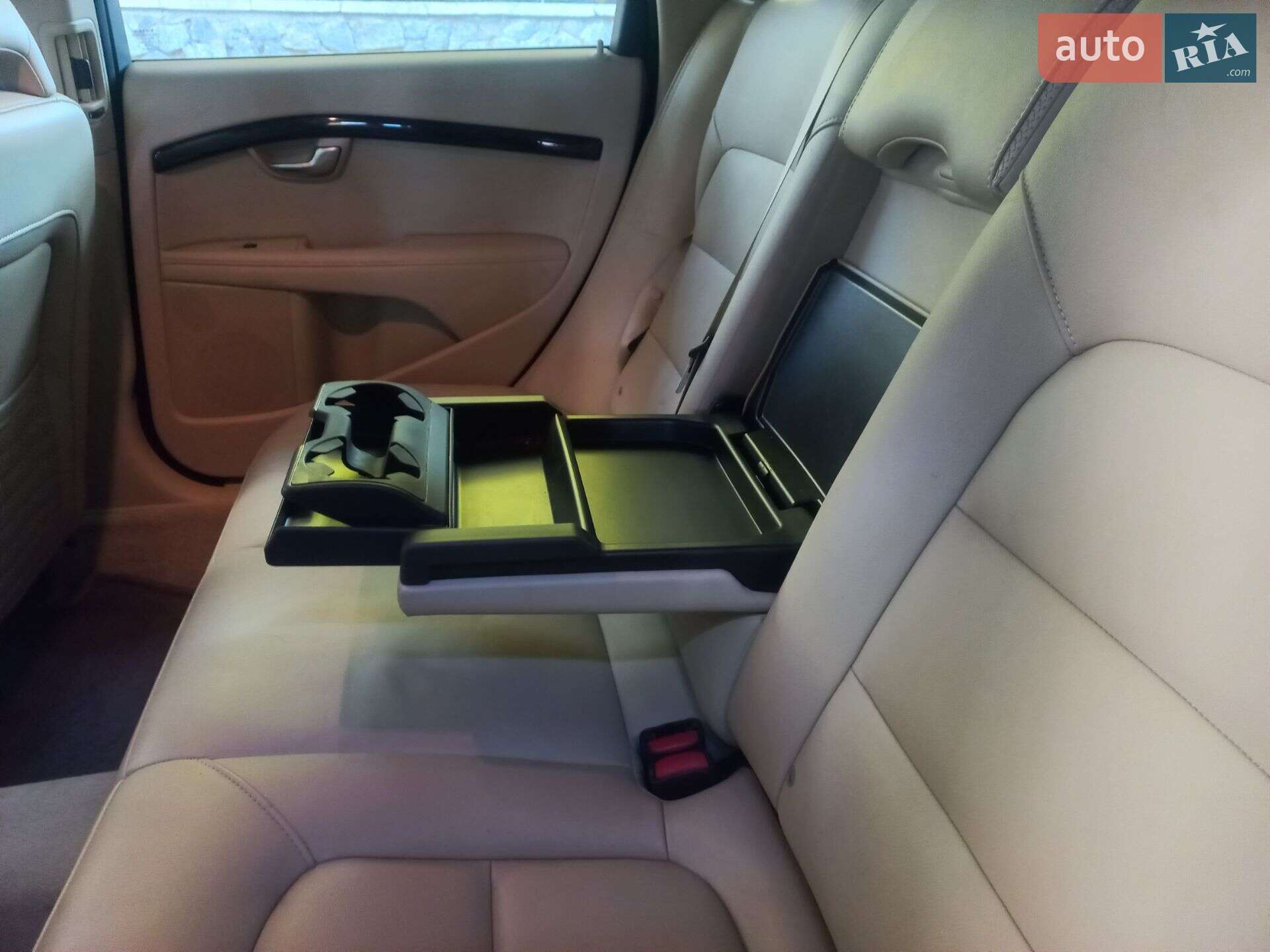 Volvo XC70 2015 VIN YV440MBK6G1244616 фото оголошення 24 з 45