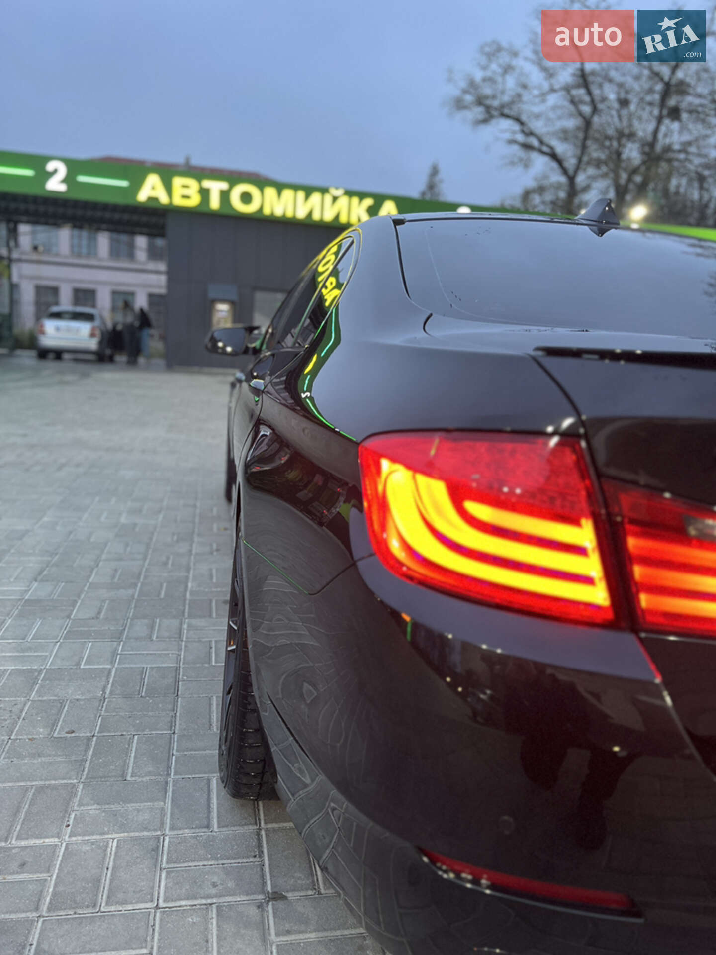 BMW 5 Series 2010 VIN WBAFW31080C560479 фото оголошення 13 з 19