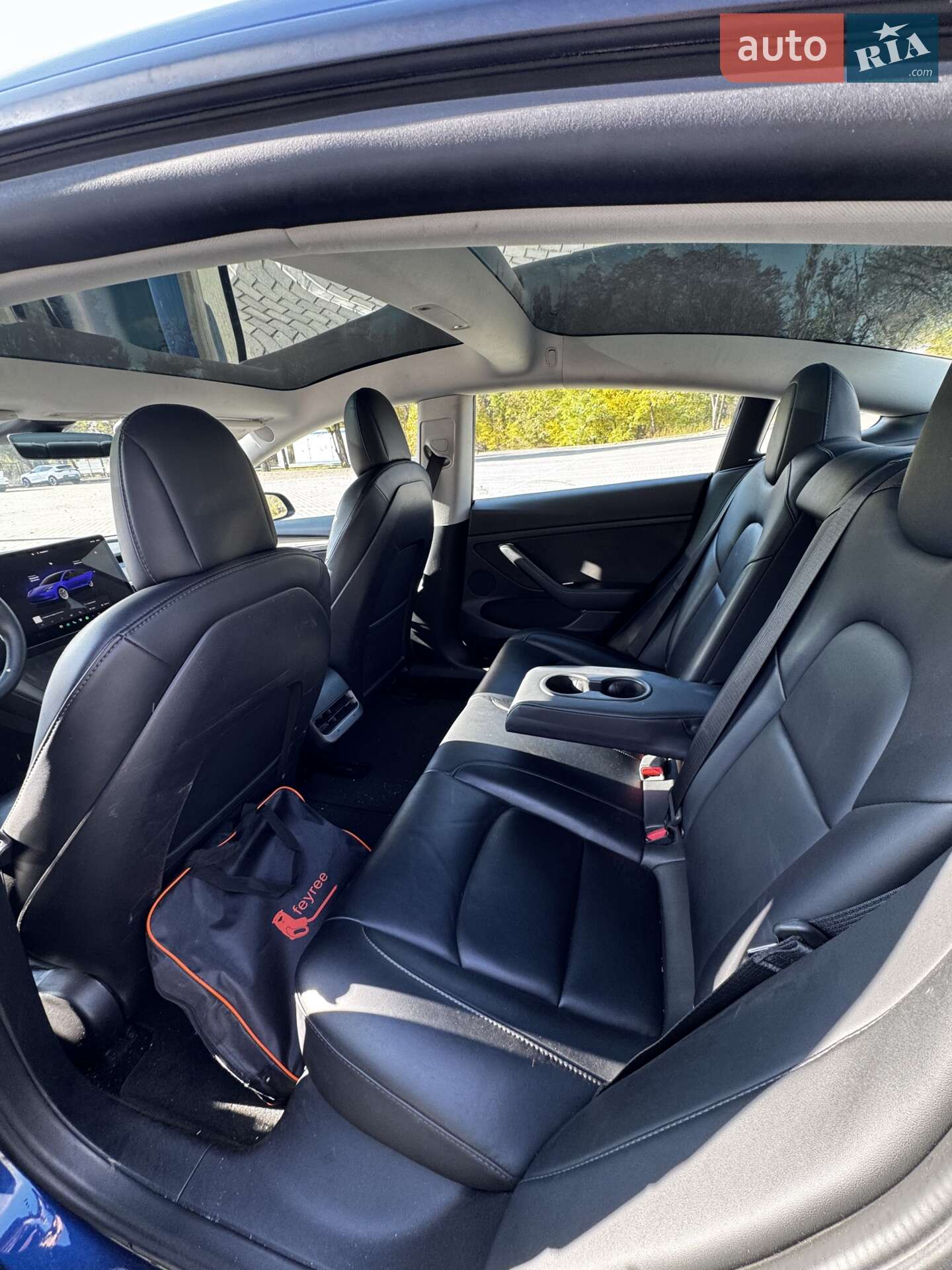 Tesla Model 3 2022 VIN 5YJ3E1EA6NF304433 фото оголошення 10 з 13