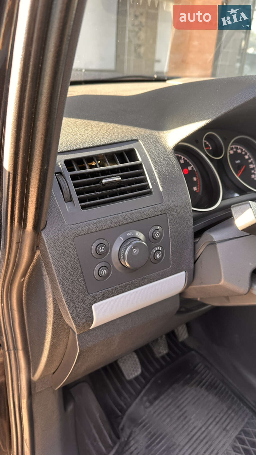 Opel Zafira 2007 VIN W0L0AHM757G152794 фото оголошення 12 з 33