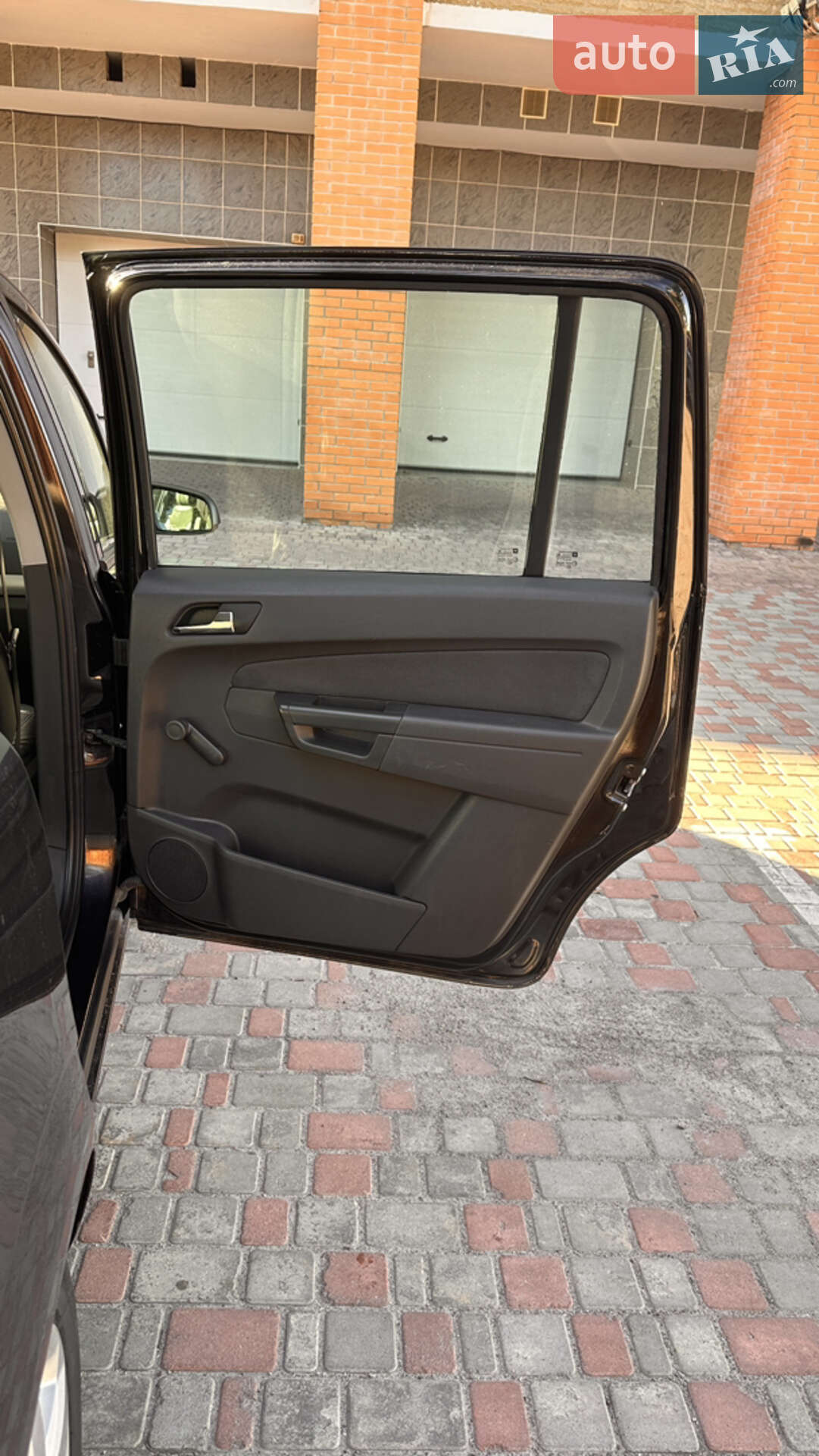 Opel Zafira 2007 VIN W0L0AHM757G152794 фото оголошення 19 з 33