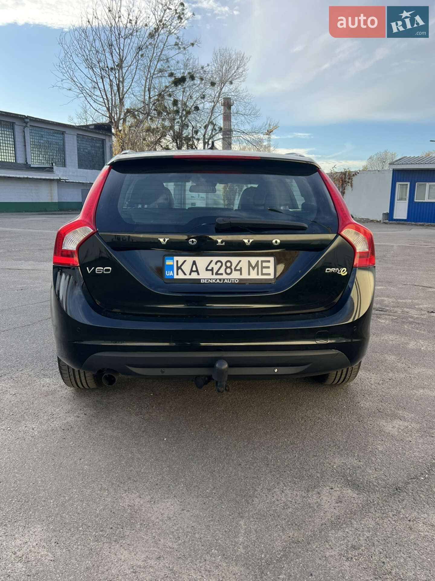 Volvo V60 2011 VIN YV1FW84A1C1051076 фото оголошення 4 з 37