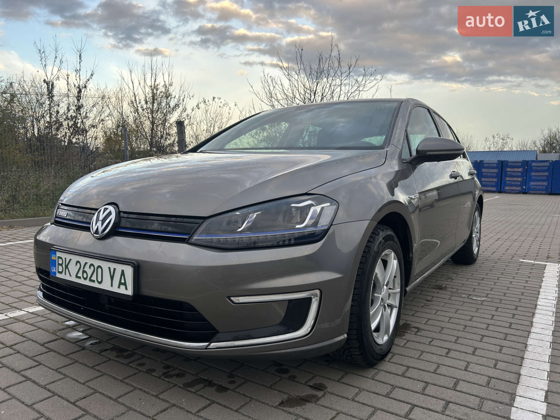 Volkswagen e-Golf 2014 VIN WVWZZZAUZFW905958 фото оголошення 2 з 18
