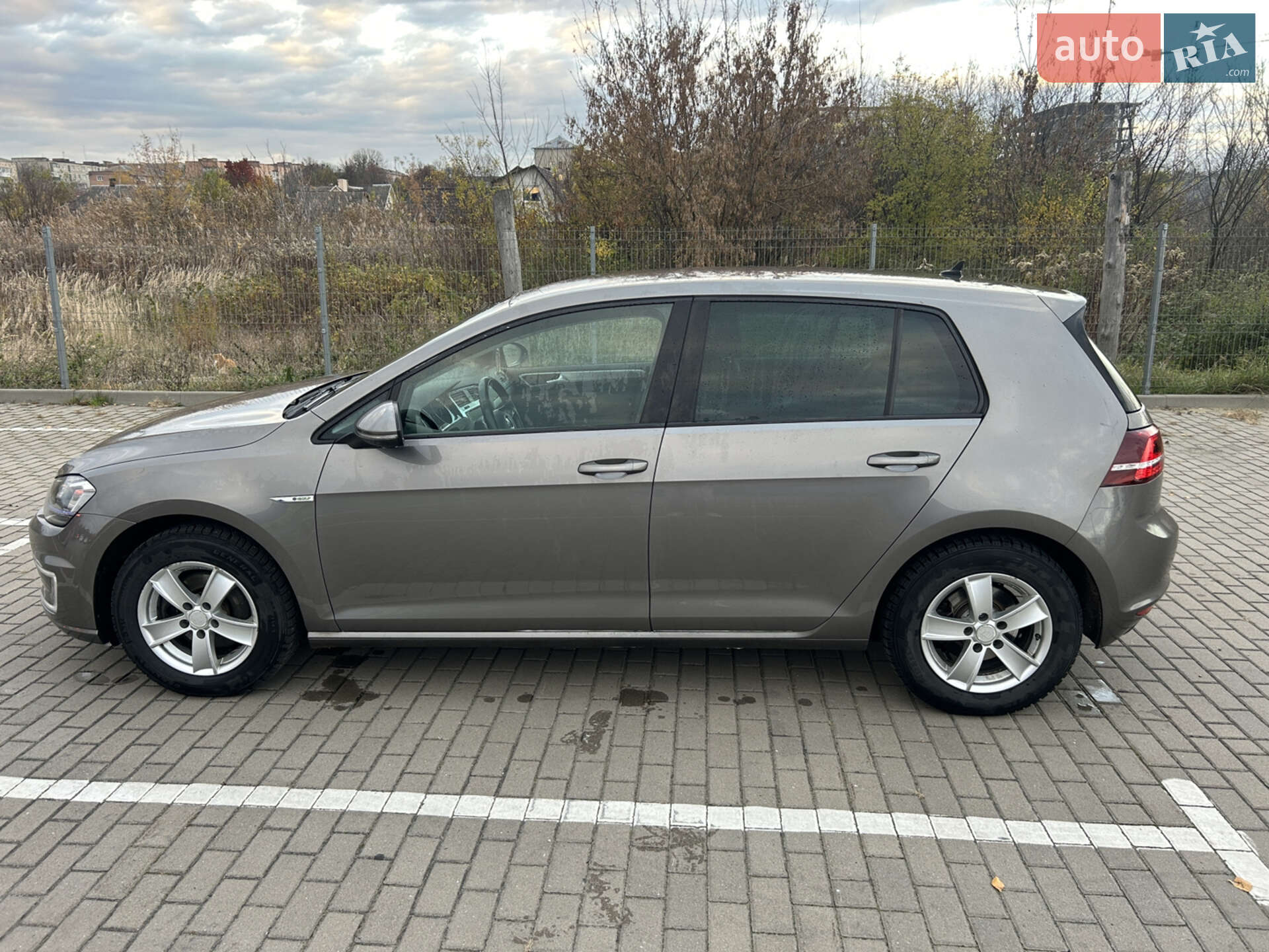 Volkswagen e-Golf 2014 VIN WVWZZZAUZFW905958 фото оголошення 8 з 18