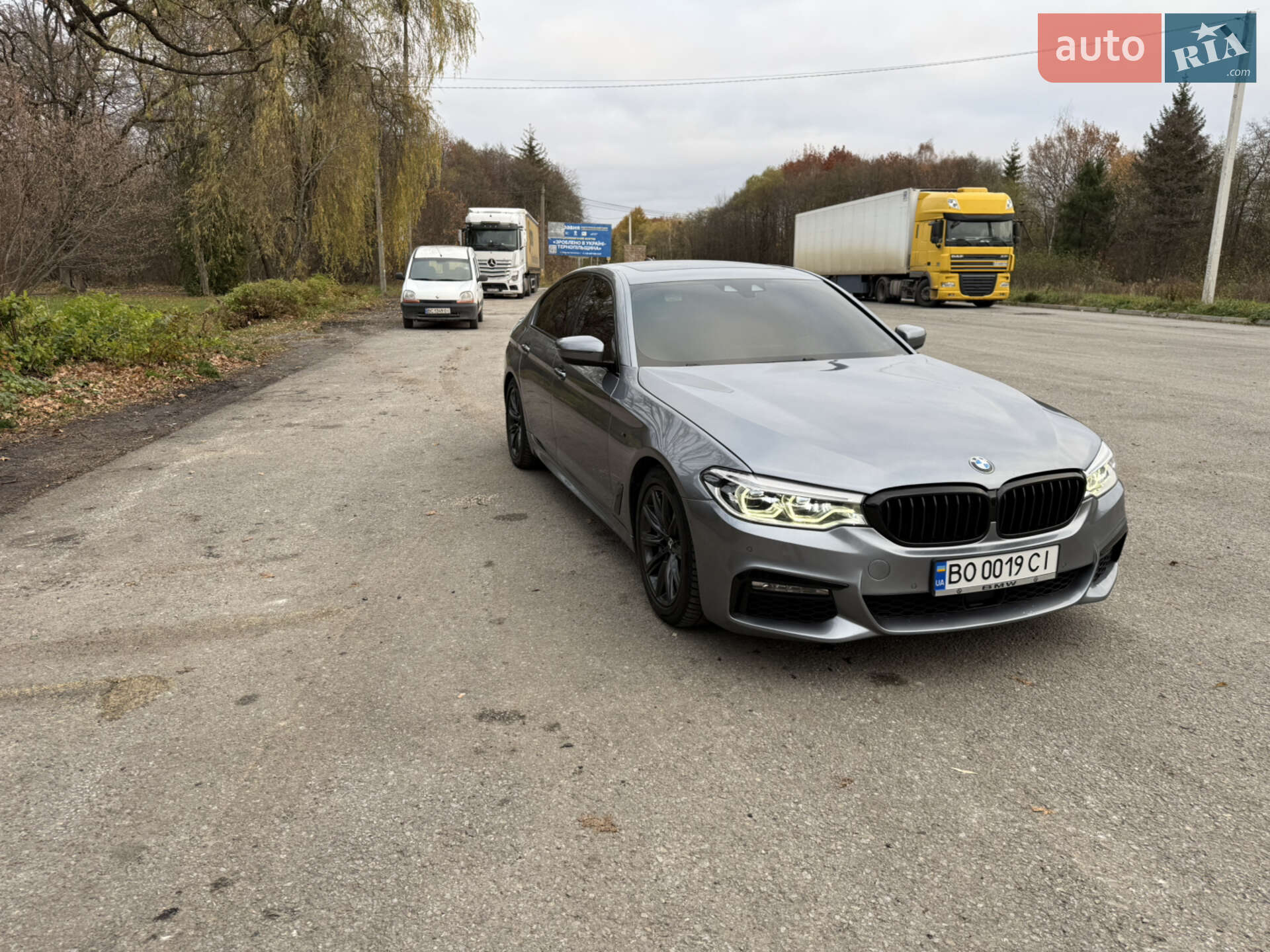 BMW 5 Series 2018 VIN WBAJD51060BL19442 фото оголошення 7 з 61