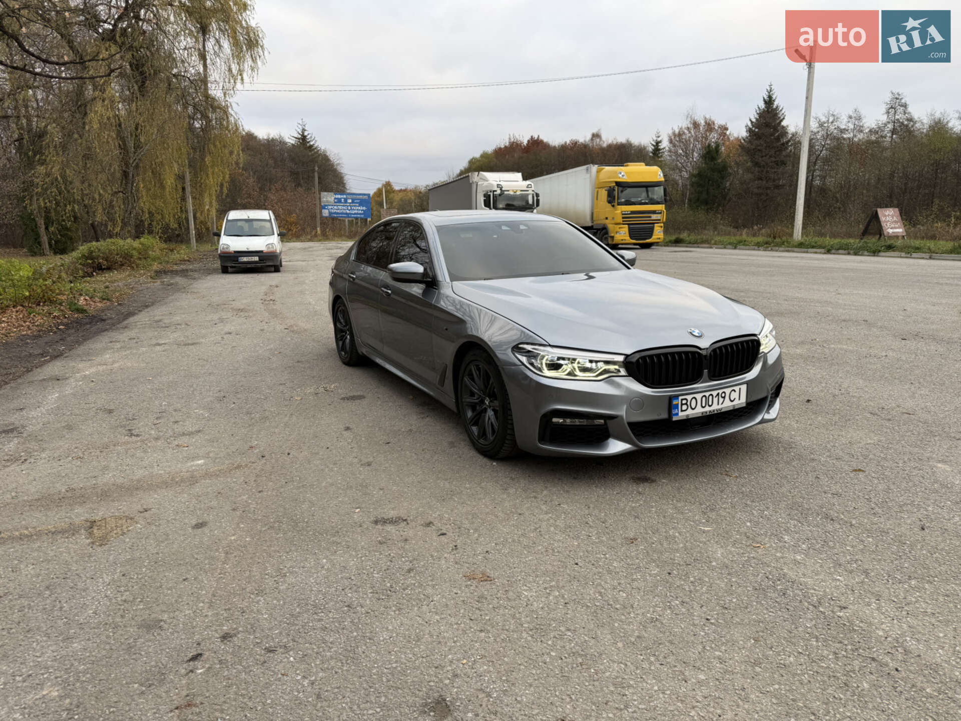 BMW 5 Series 2018 VIN WBAJD51060BL19442 фото оголошення 8 з 61