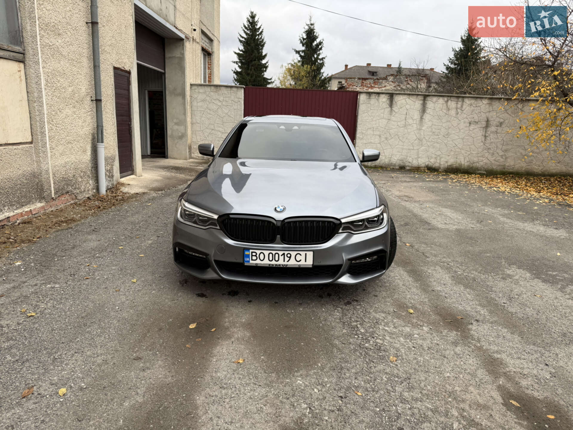 BMW 5 Series 2018 VIN WBAJD51060BL19442 фото оголошення 36 з 61