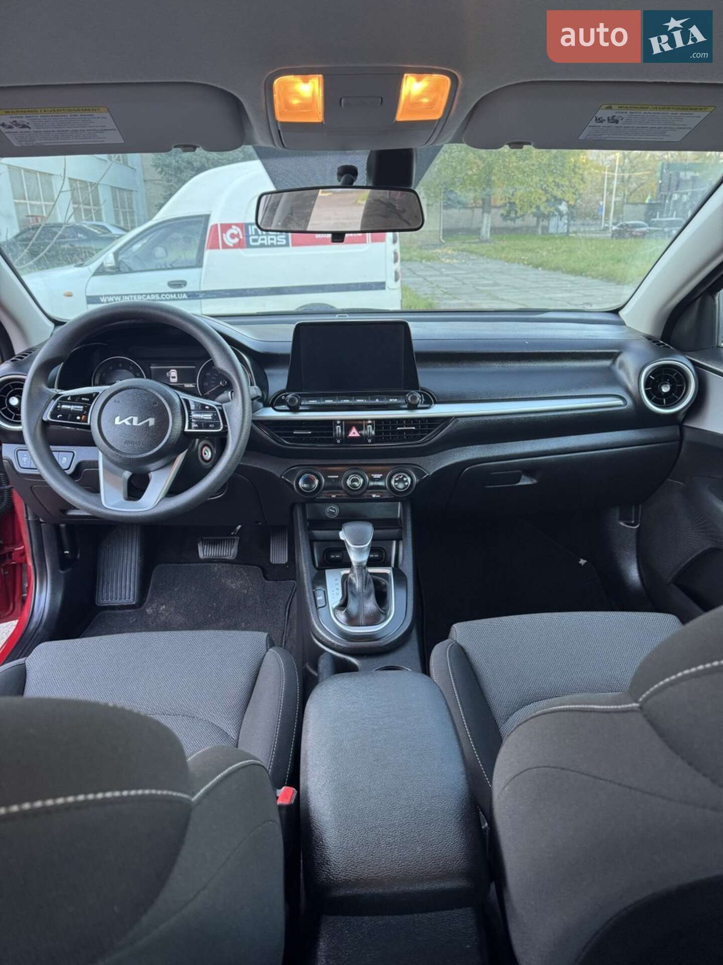 Kia Forte 2021 VIN 3KPF24AD6NE418994 фото оголошення 3 з 9
