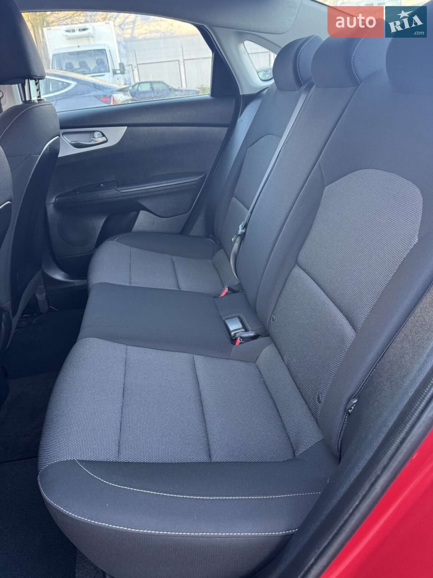 Kia Forte 2021 VIN 3KPF24AD6NE418994 фото оголошення 5 з 9
