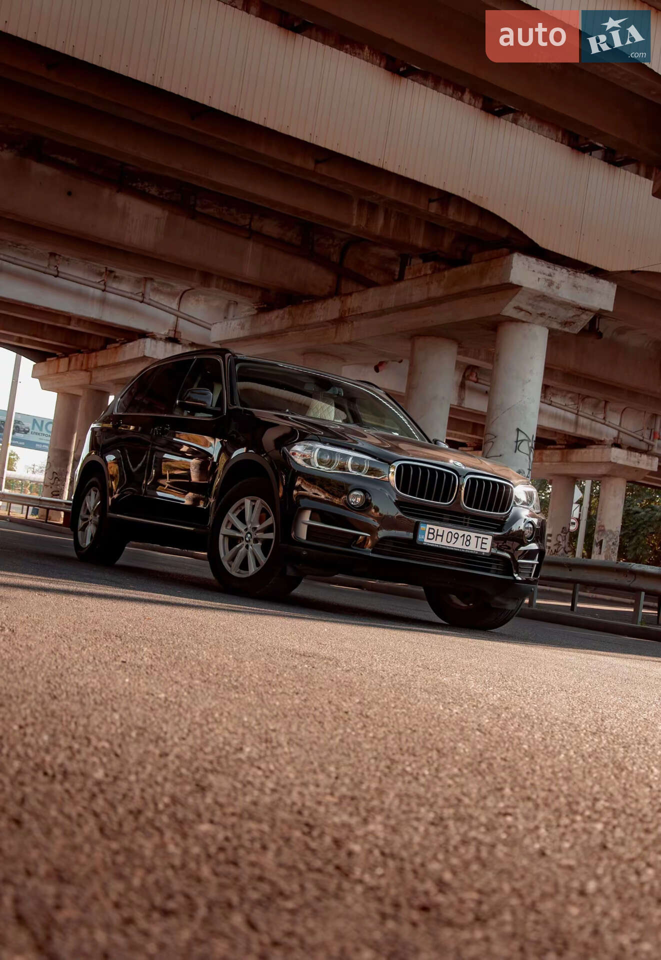 BMW X5 2018 VIN WBALS010300Z88586 фото оголошення 3 з 17