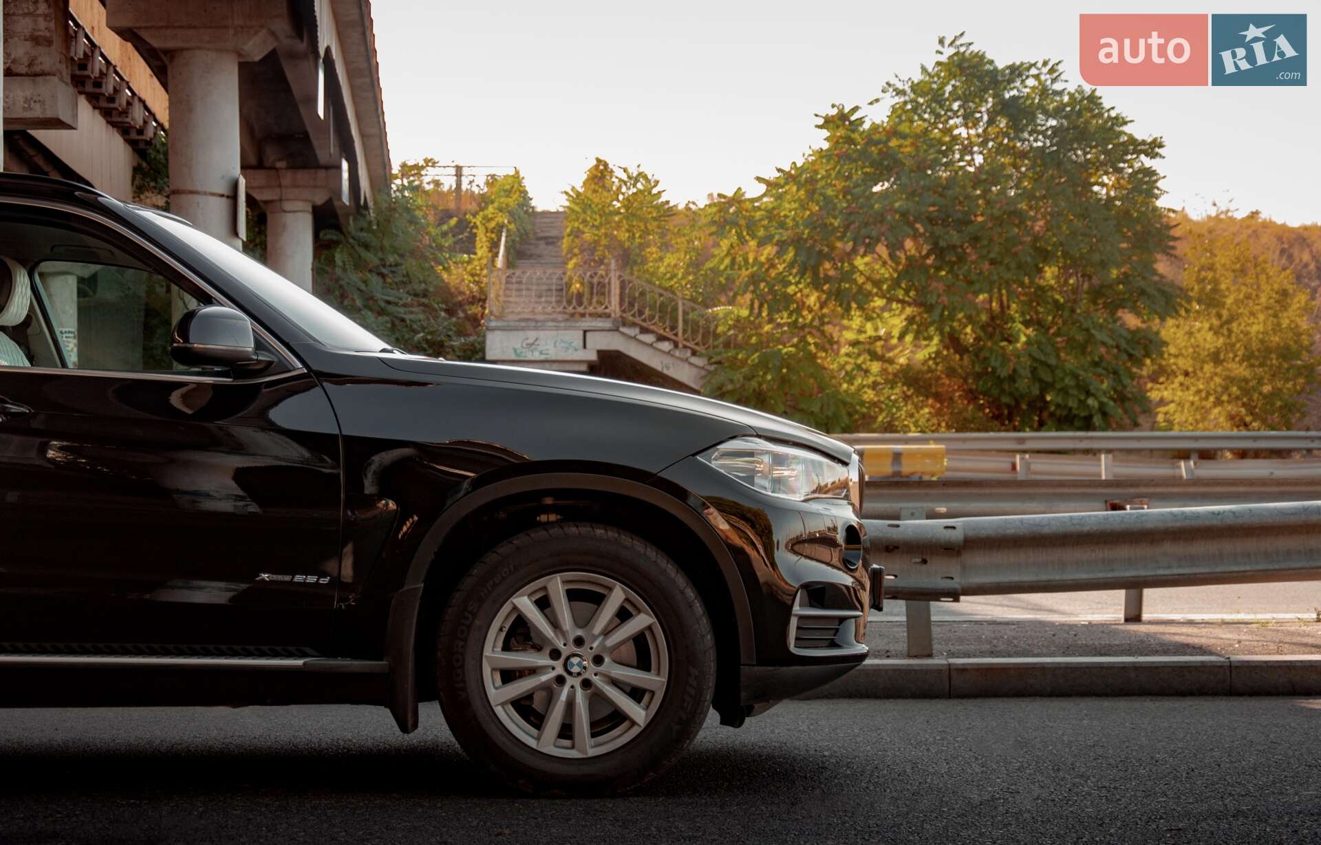 BMW X5 2018 VIN WBALS010300Z88586 фото оголошення 14 з 17