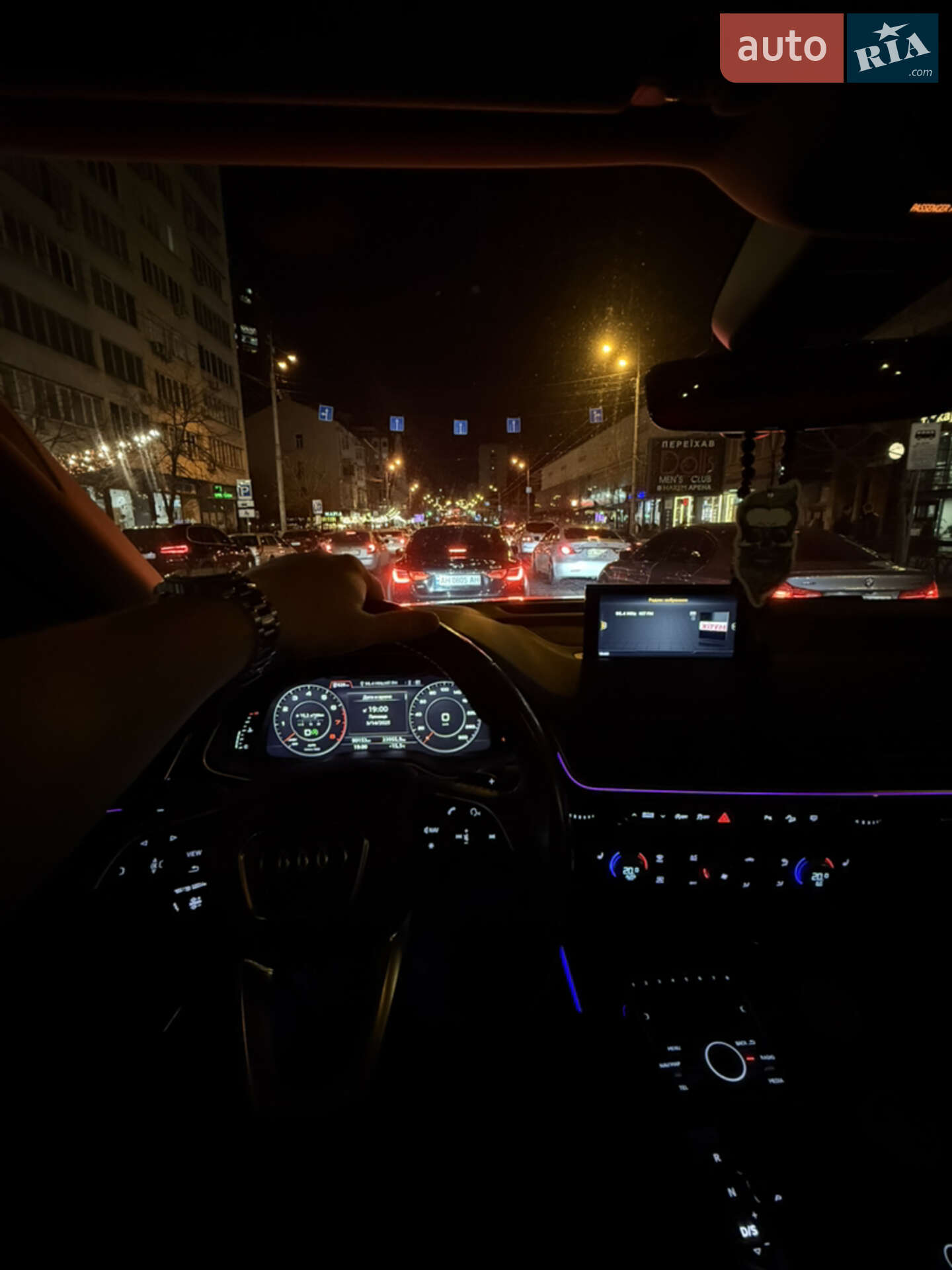 Audi Q7 2019 VIN WA1LAAF76KD033238 фото оголошення 20 з 23
