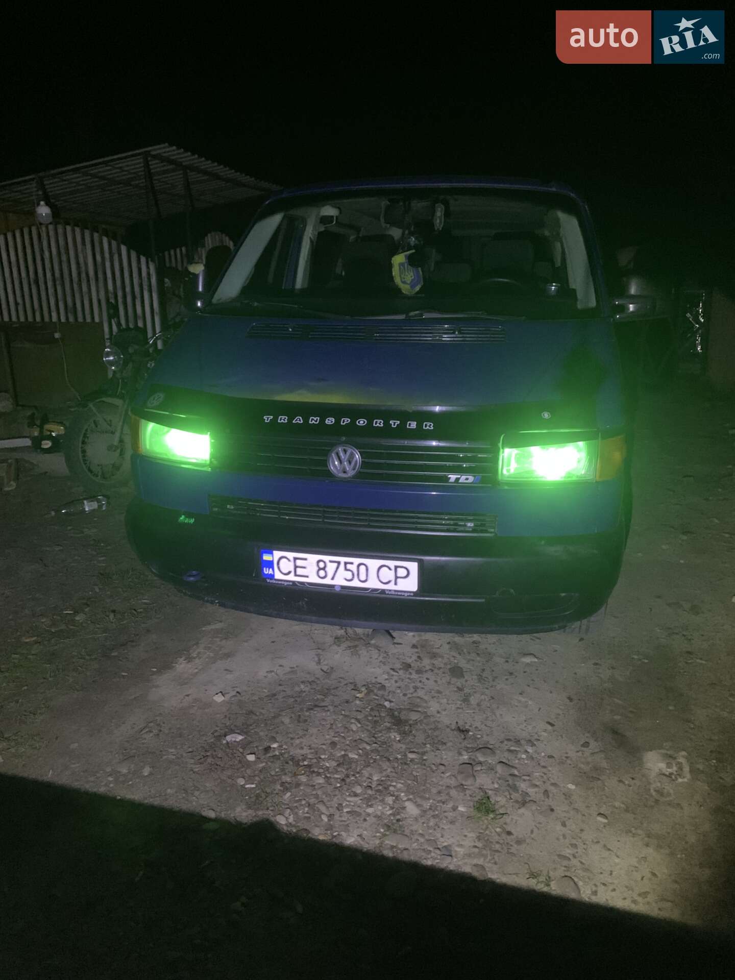 Volkswagen Transporter 2002 VIN WV1ZZZ70Z2H021855 фото оголошення 9 з 9