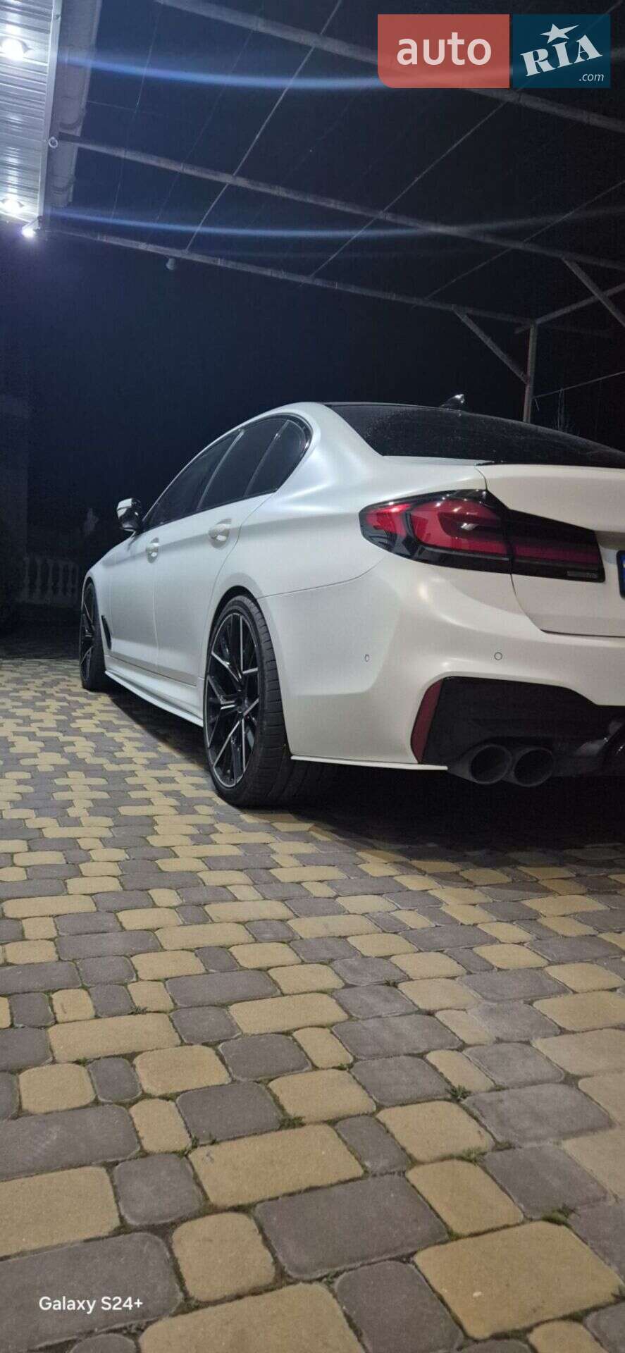 BMW 5 Series 2019 VIN WBAJS7C01LBN96485 фото оголошення 9 з 14