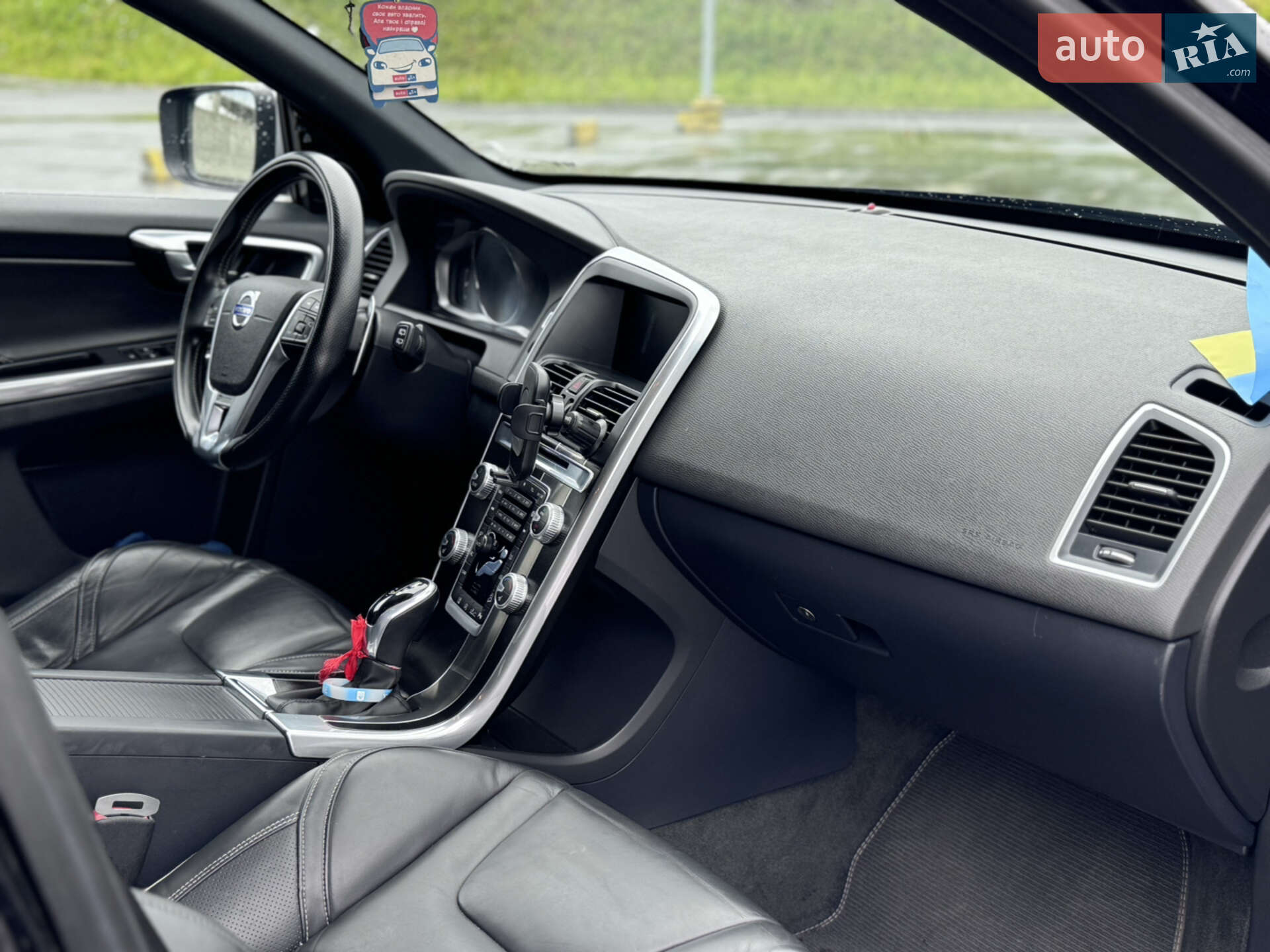 Volvo Xc60 2015 VIN YV1DZ97C6G2857875 фото оголошення 24 з 42