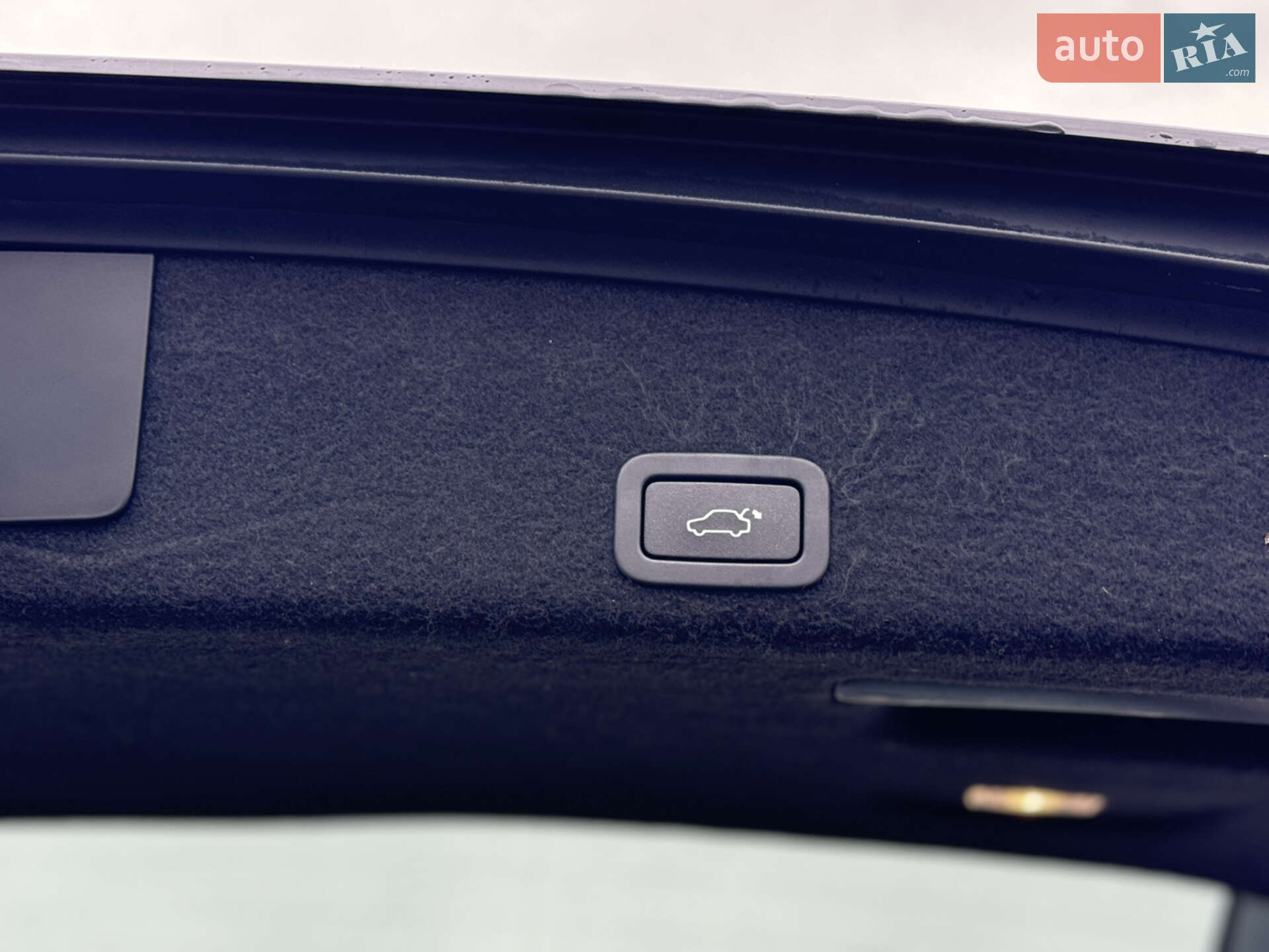 Volvo Xc60 2015 VIN YV1DZ97C6G2857875 фото оголошення 30 з 42