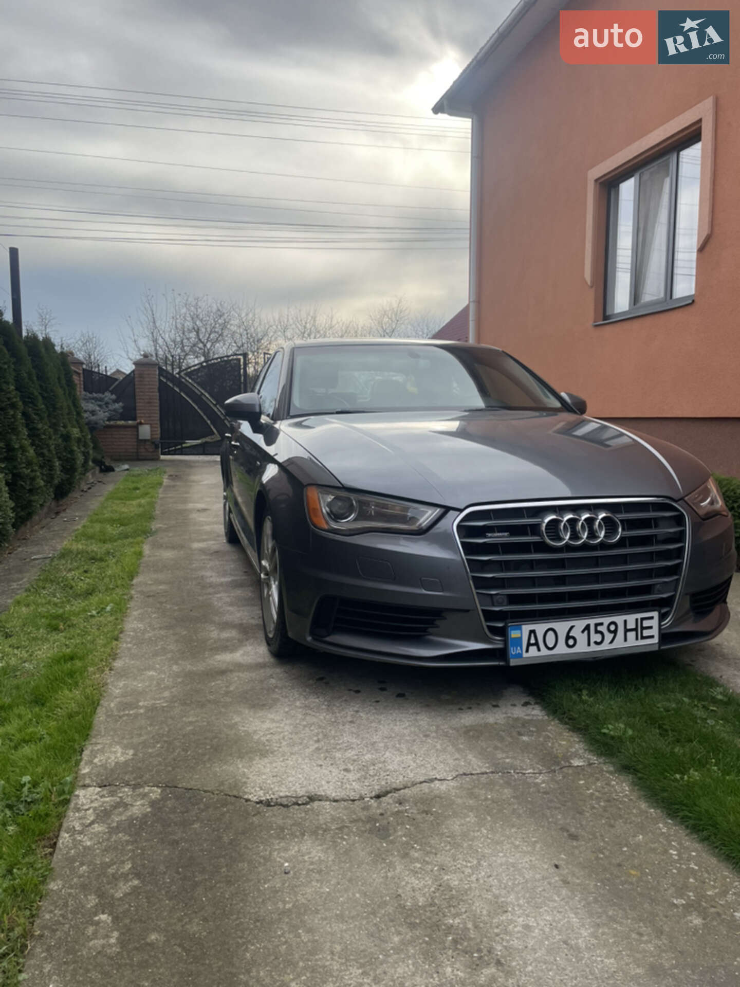 Audi A3 2015 VIN WAUB8GFFXG1022580 фото оголошення 2 з 10