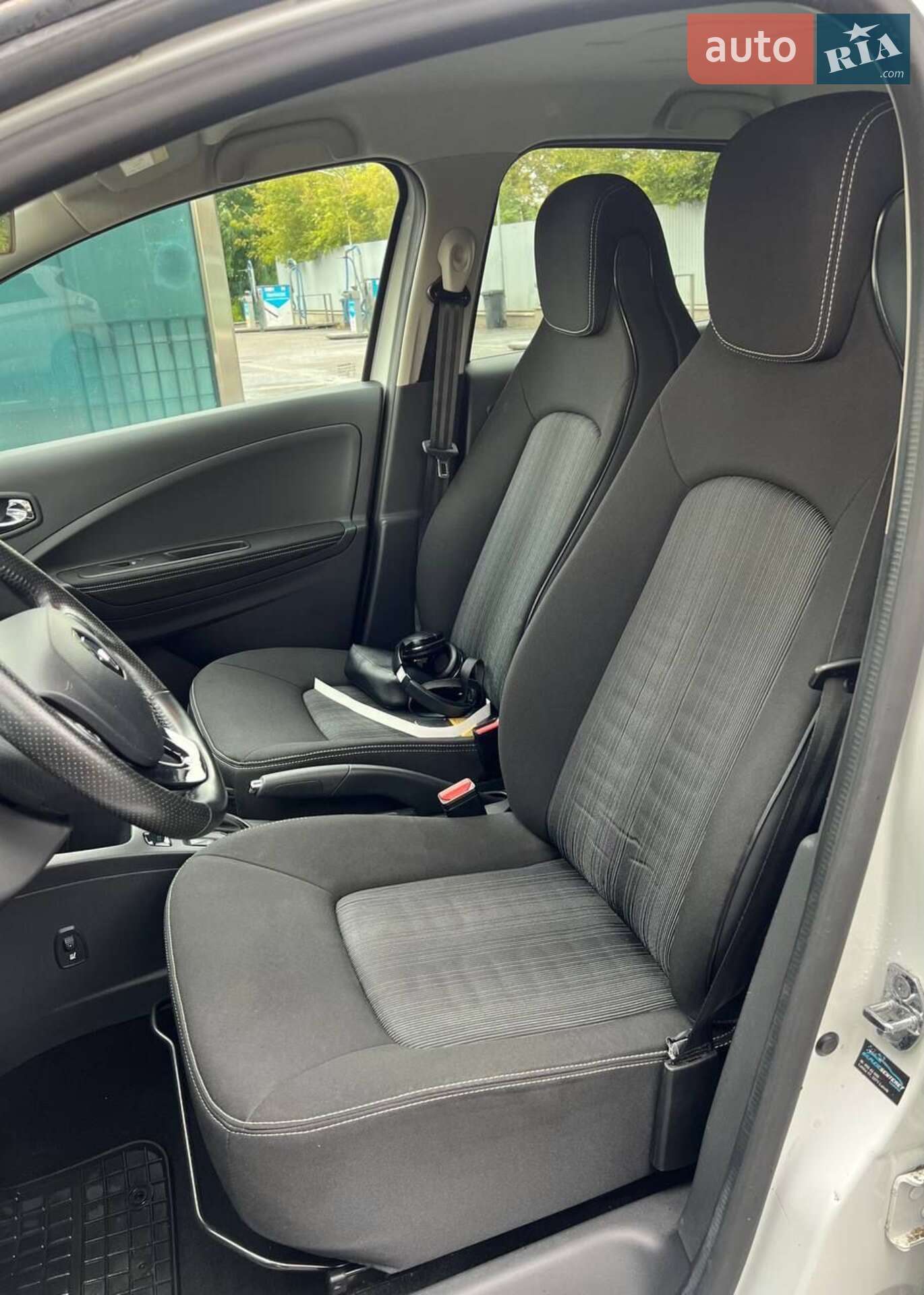 Renault Zoe 2018 VIN VF1AG000661185897 фото оголошення 5 з 14