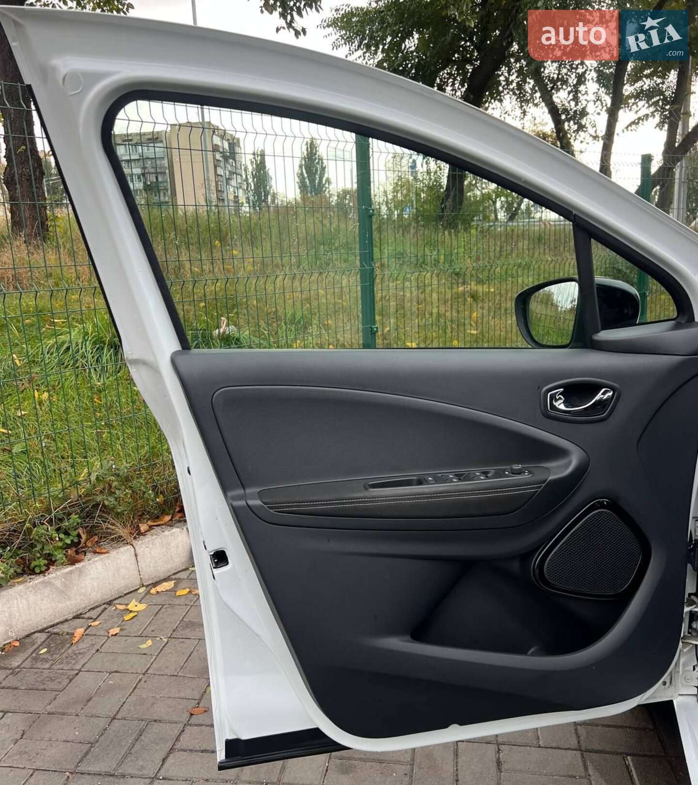Renault Zoe 2018 VIN VF1AG000661185897 фото оголошення 9 з 14