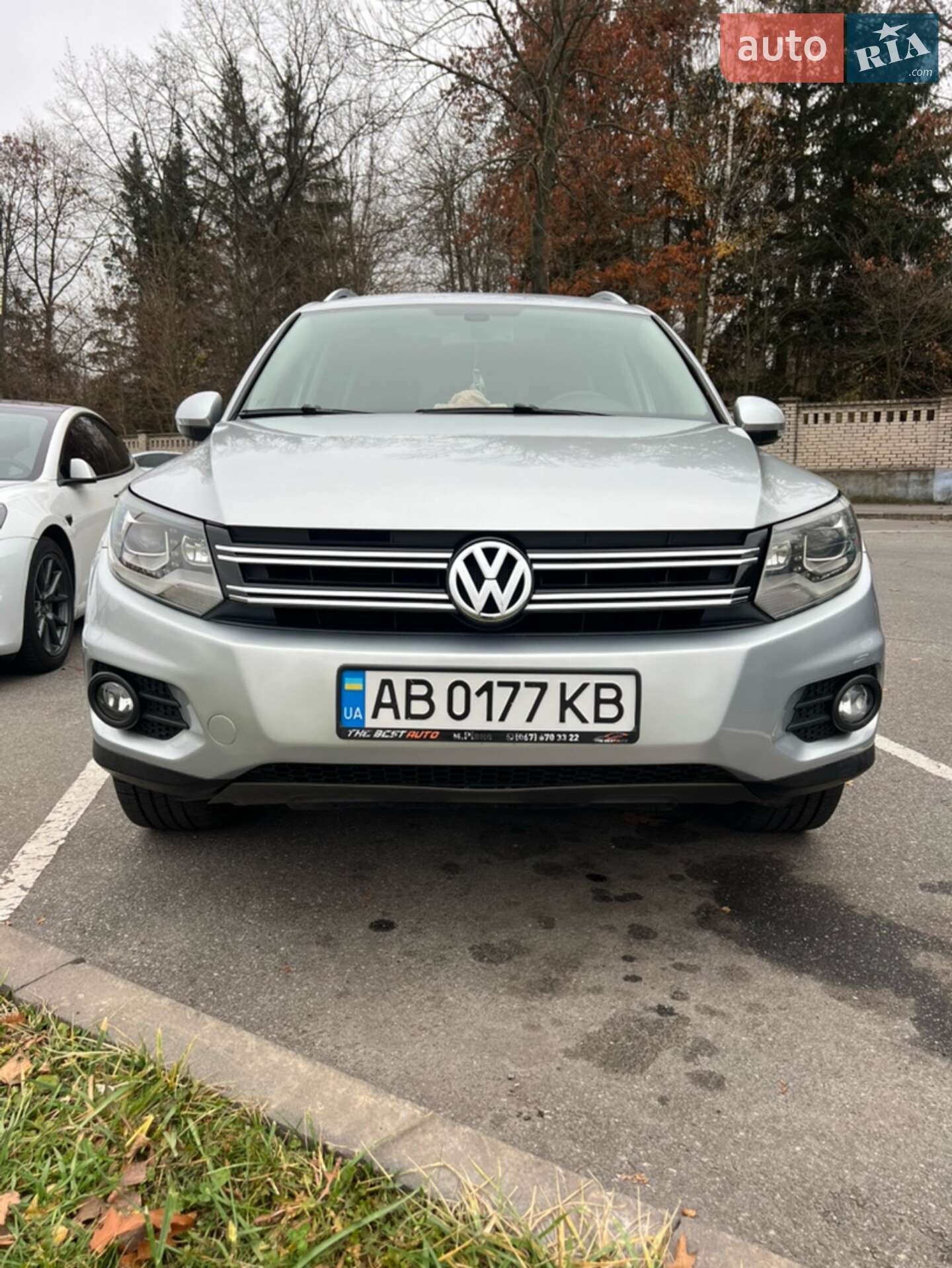 Volkswagen Tiguan 2015 VIN WVGAV7AX4GW524720 фото оголошення 2 з 27