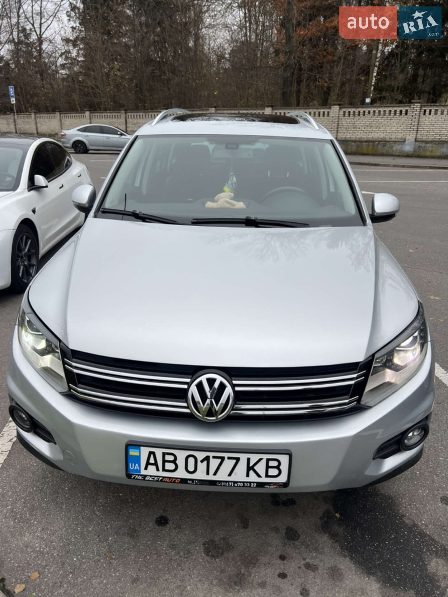 Volkswagen Tiguan 2015 VIN WVGAV7AX4GW524720 фото оголошення 4 з 27