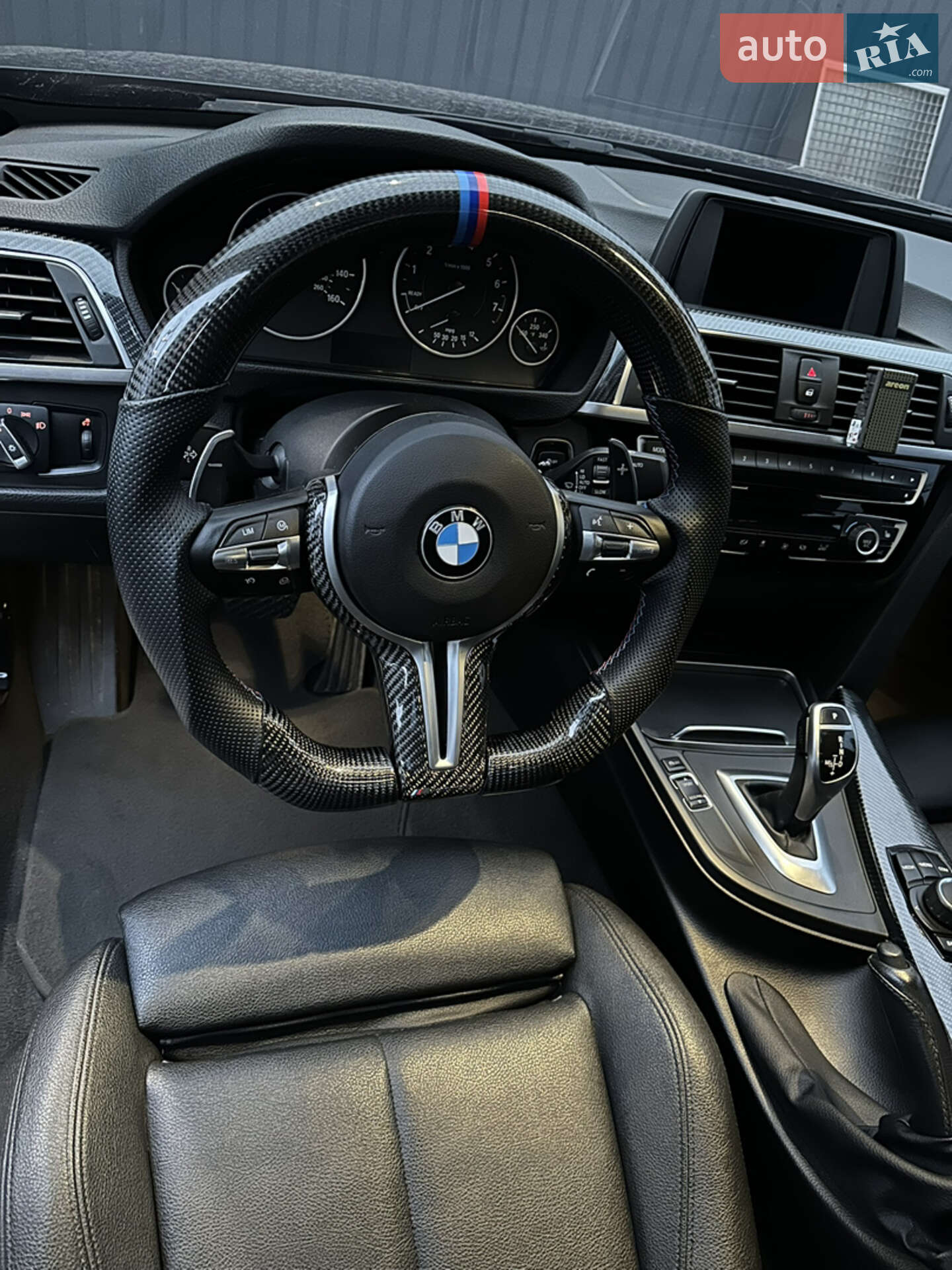 BMW 3 Series 2018 VIN WBA8D9C52JA616164 фото оголошення 16 з 21