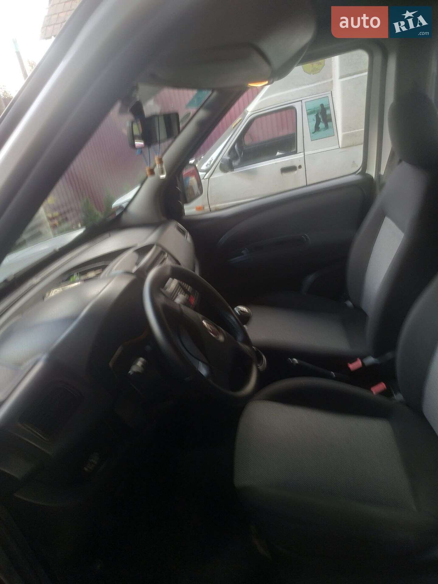 Fiat Doblo 2012 VIN ZFA26300009168180 фото оголошення 2 з 12