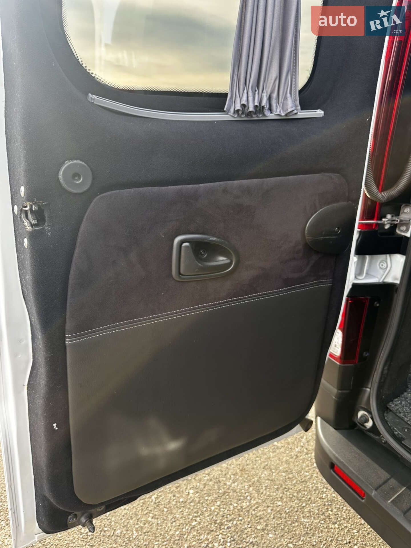 Renault Trafic 2022 VIN VF1FL000669121457 фото оголошення 30 з 48