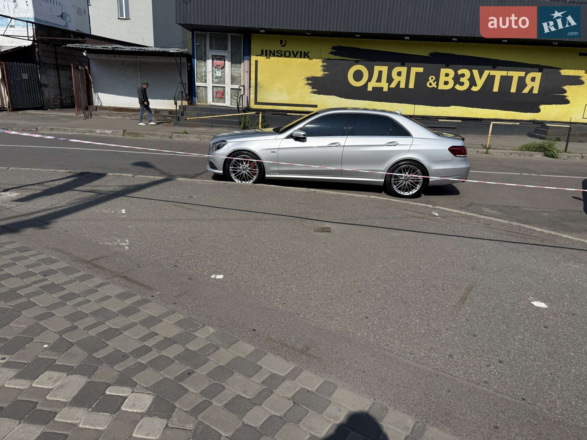 Mercedes-Benz E-Class 2015 VIN WDD2120011B287238 фото оголошення 30 з 40