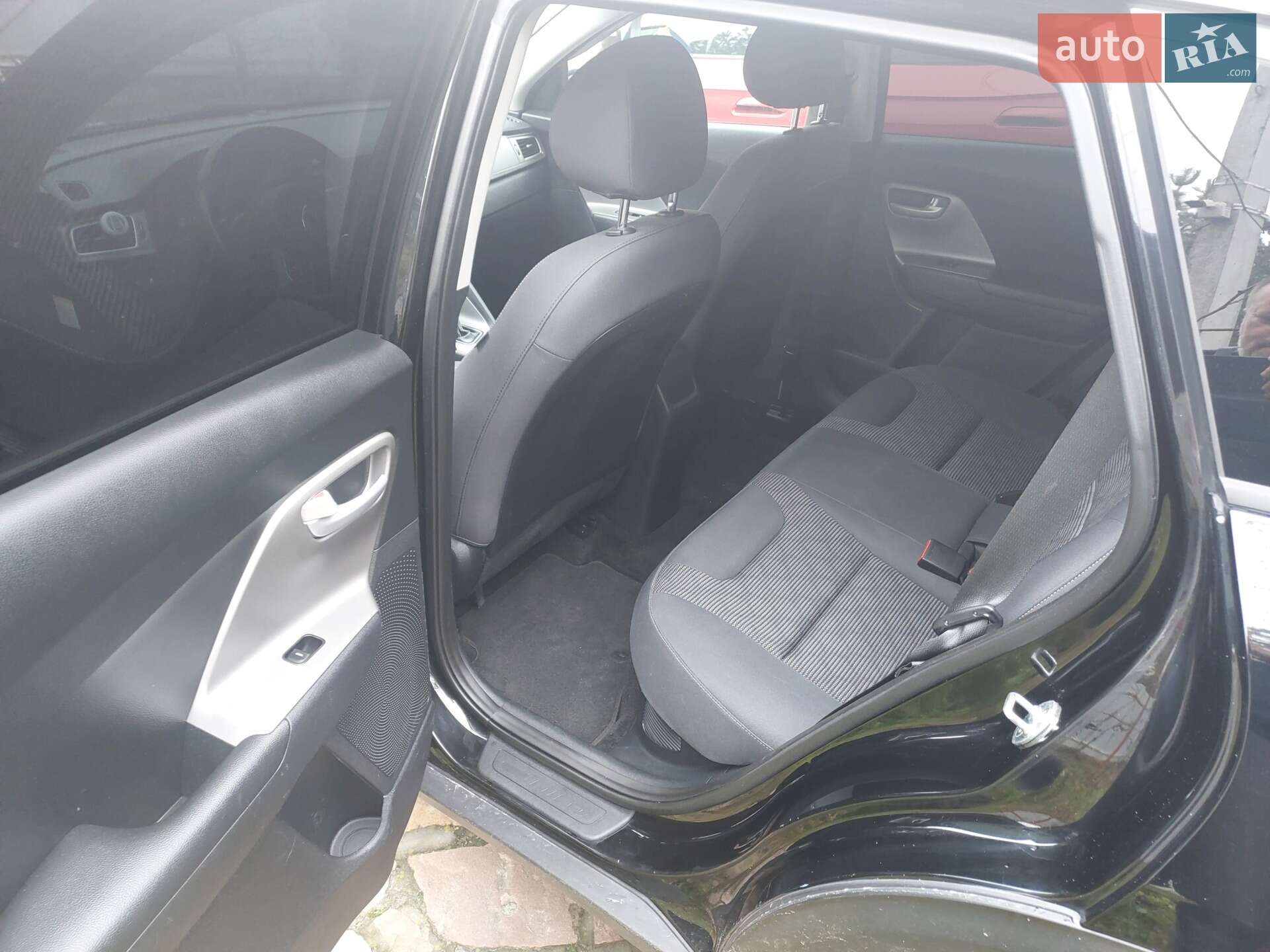 Kia Niro 2018 VIN KNDCB3LC7K5252333 фото оголошення 9 з 11