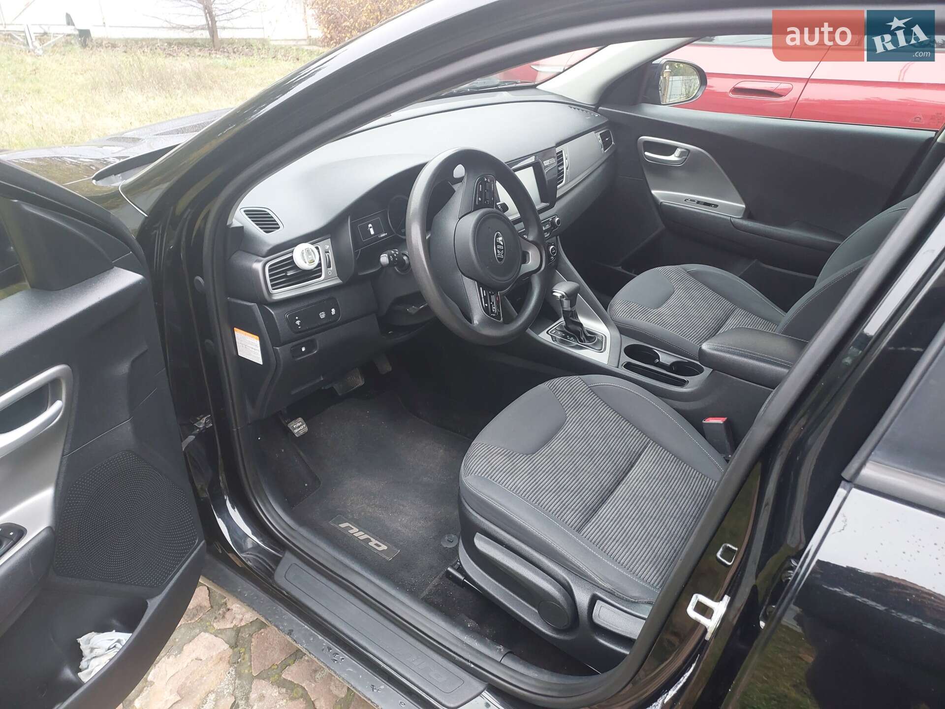 Kia Niro 2018 VIN KNDCB3LC7K5252333 фото оголошення 10 з 11