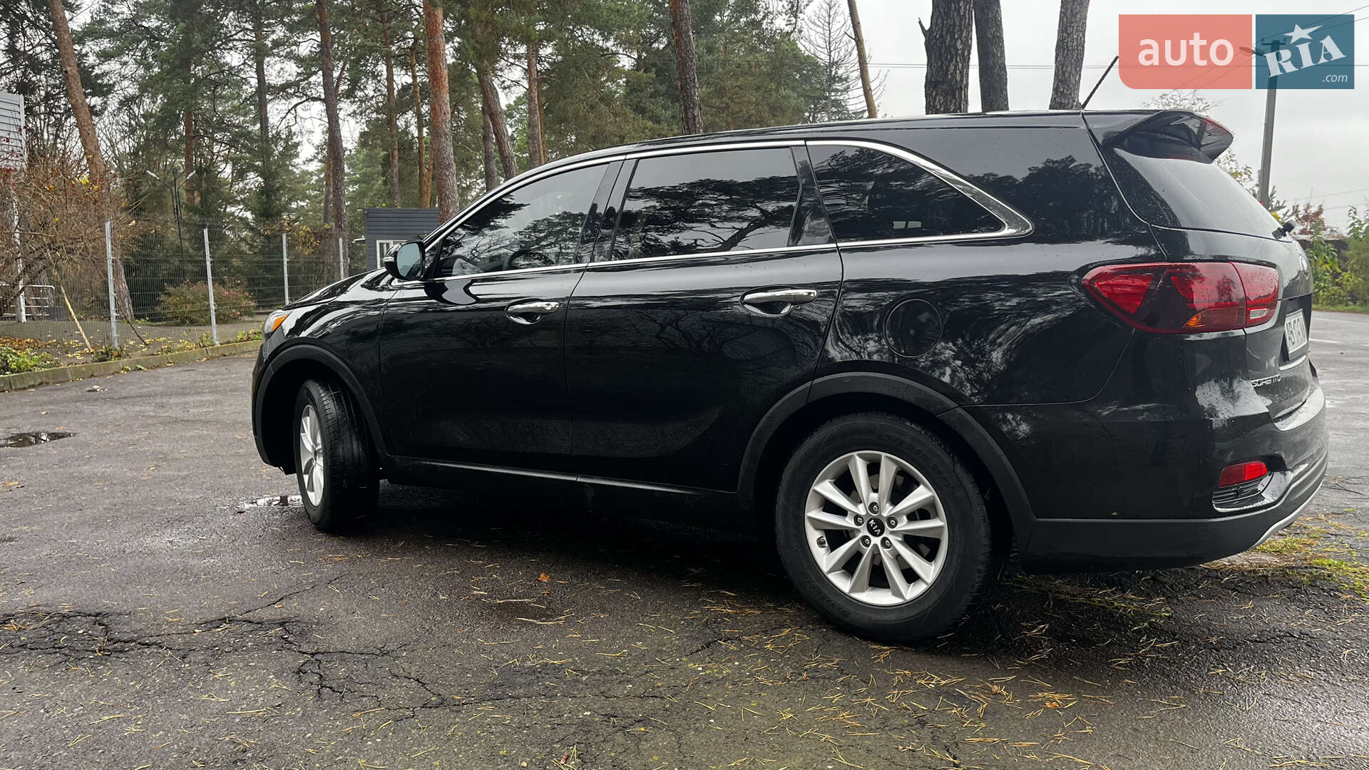Kia Sorento 2018 VIN 5XYPG4A59KG472593 фото оголошення 11 з 30