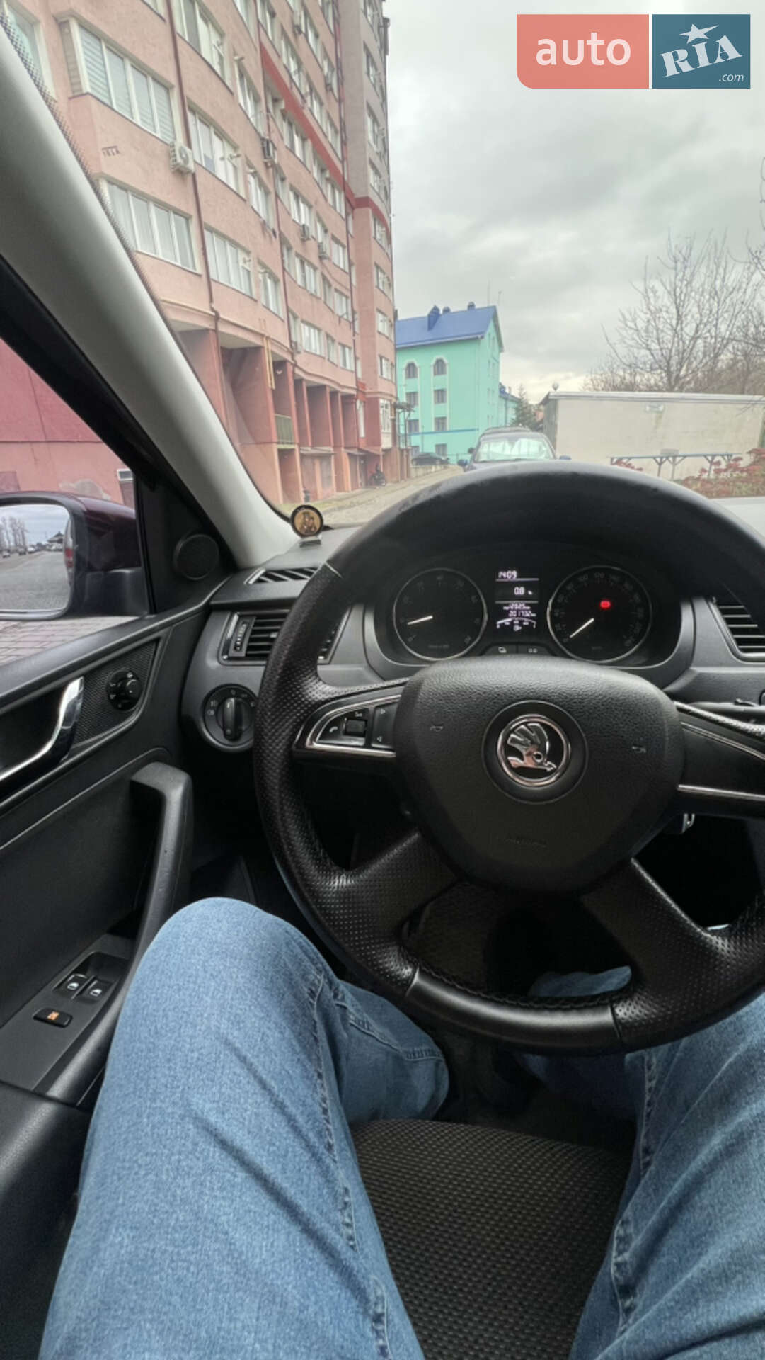 Skoda Rapid 2013 VIN TMBAD2NH3DB100400 фото оголошення 14 з 22