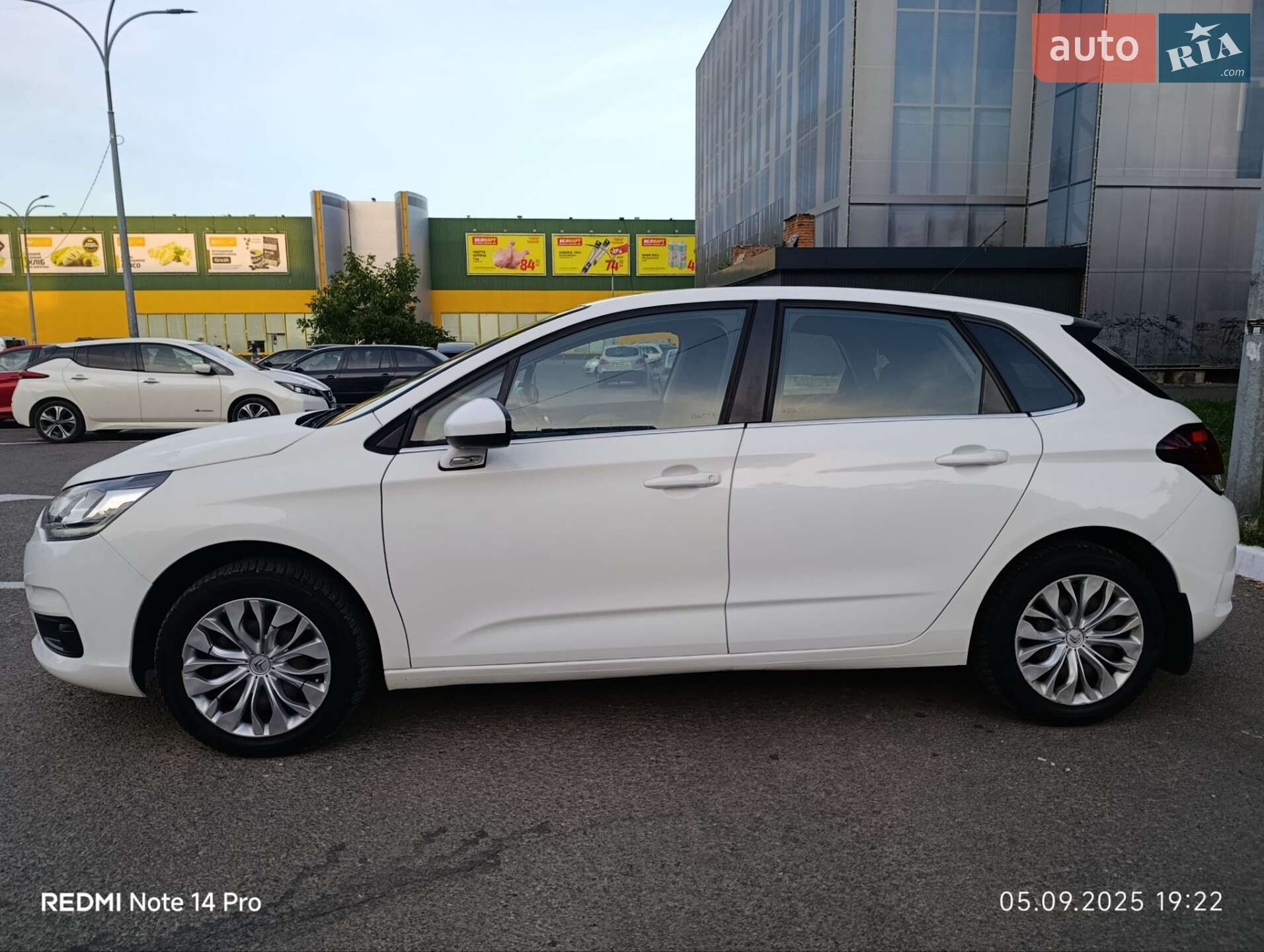 Citroen C4 2016 VIN VF7NC9HP0GY504123 фото оголошення 4 з 27