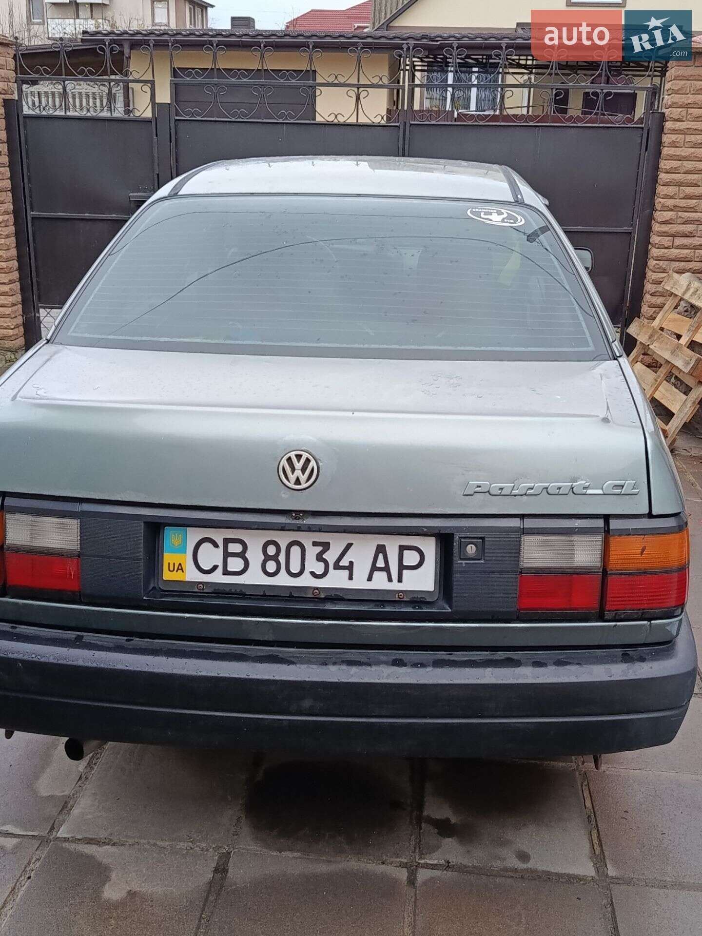 Volkswagen Passat 1988 VIN WVWZZZ31ZJE003435 фото оголошення 10 з 10