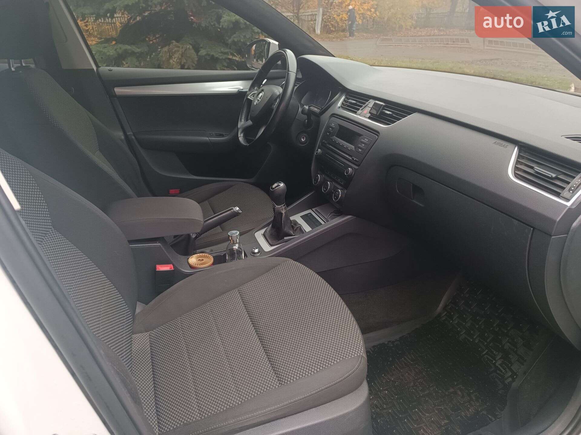 Skoda Octavia 2013 VIN TMBAC2NE1EB007949 фото оголошення 19 з 22