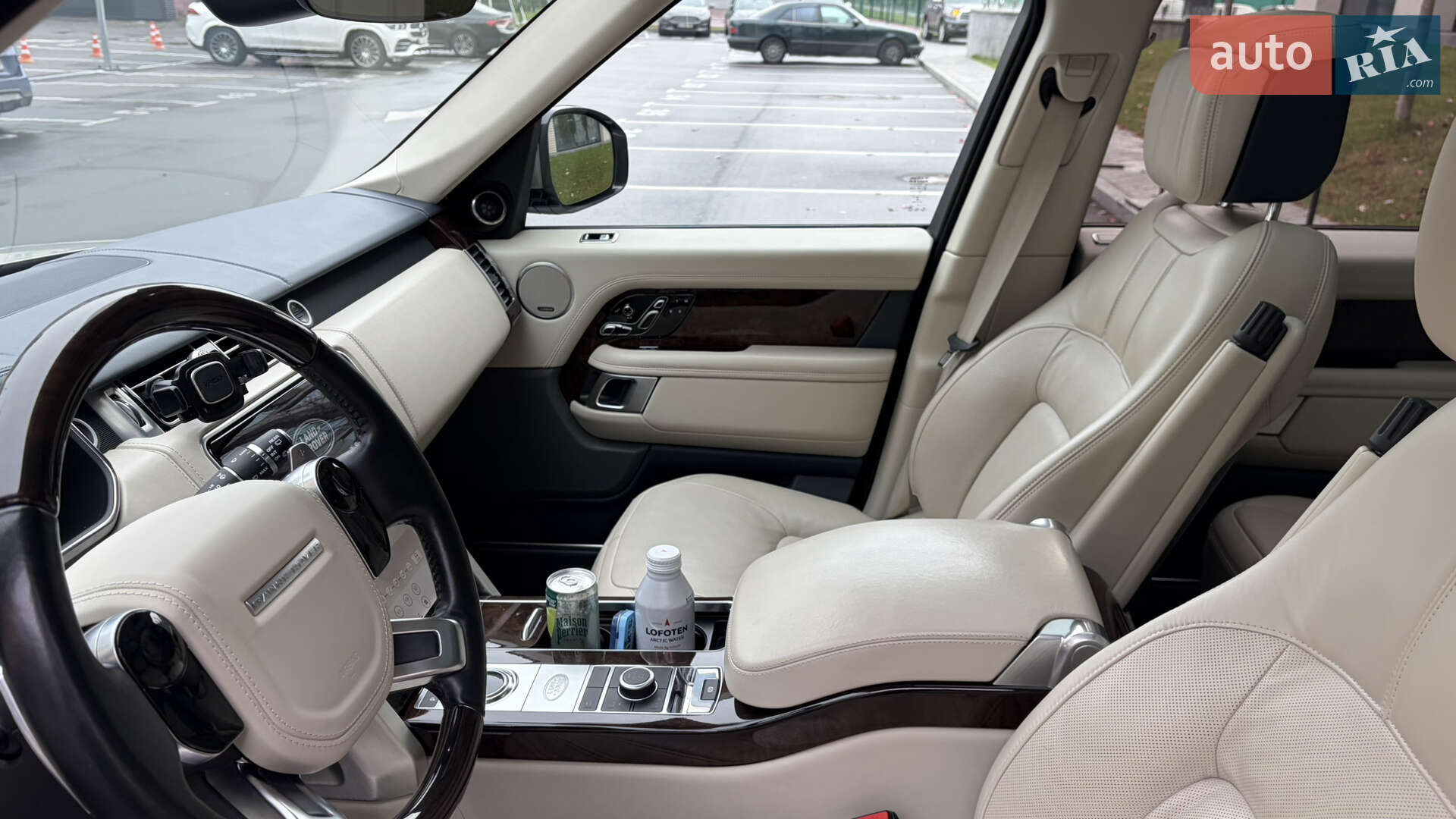 Land Rover Range Rover 2018 VIN SALGA2BJ1JA506650 фото оголошення 19 з 29