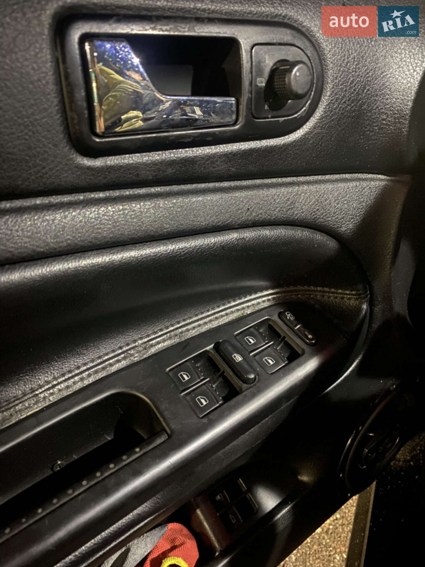Volkswagen Passat 2002 VIN WVWZZZ3BZ2E417785 фото оголошення 13 з 13
