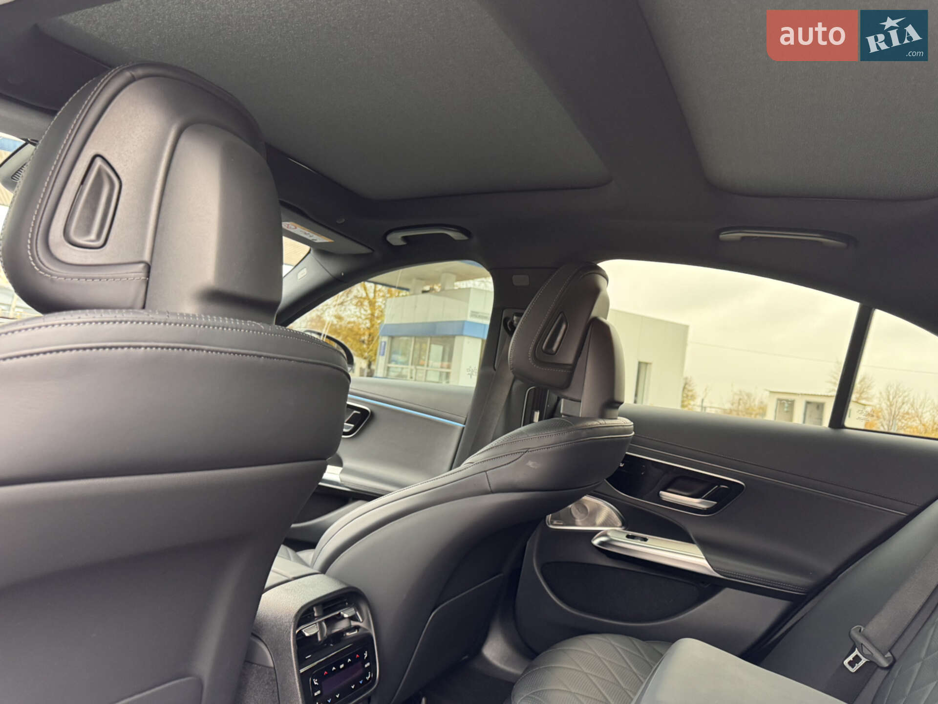 Mercedes-Benz E-Class 2023 VIN W1KLF5FB4RA020945 фото оголошення 9 з 28