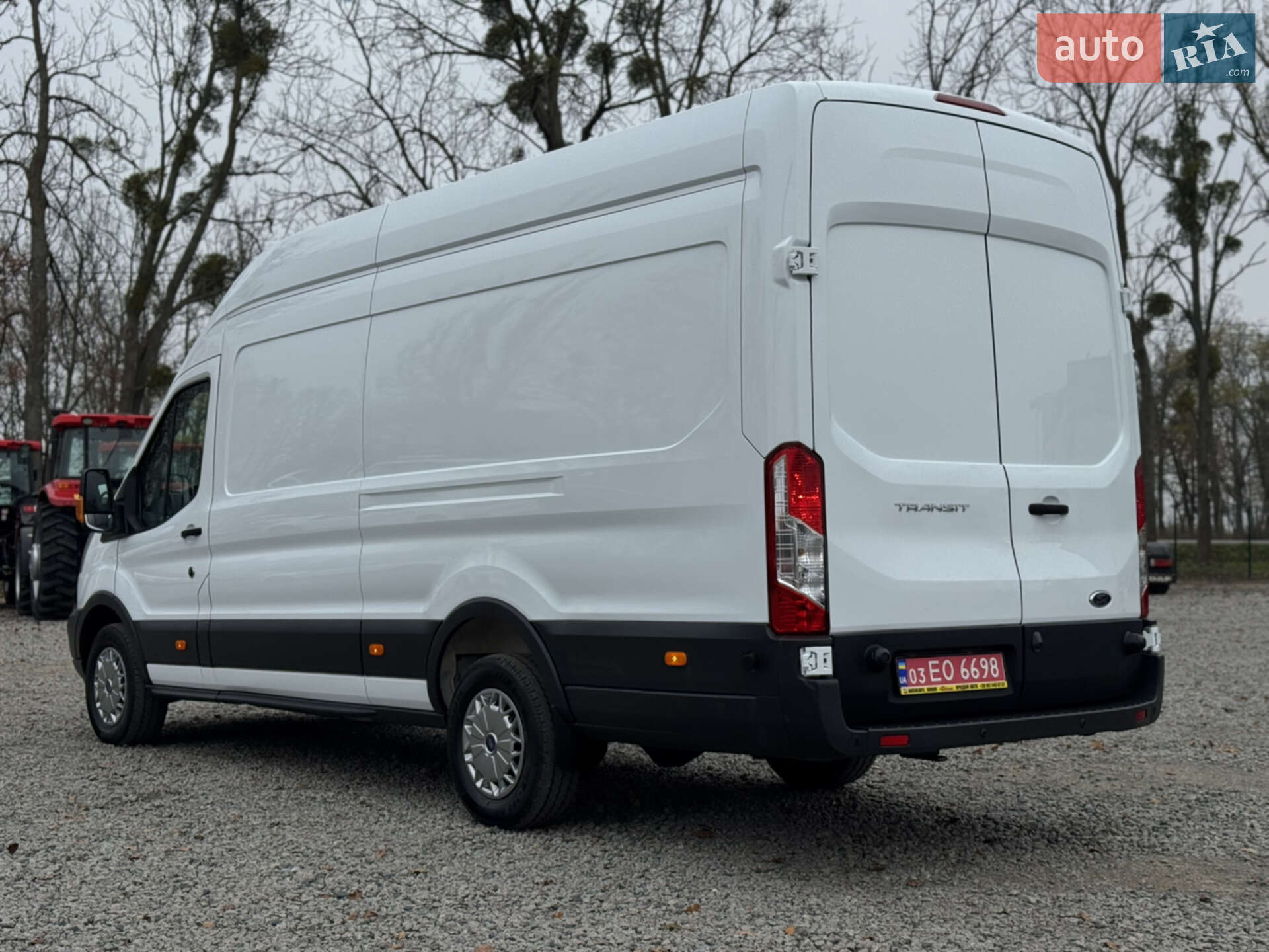 Ford Transit 2019 VIN WF0XXXTTGXKK69800 фото оголошення 4 з 37