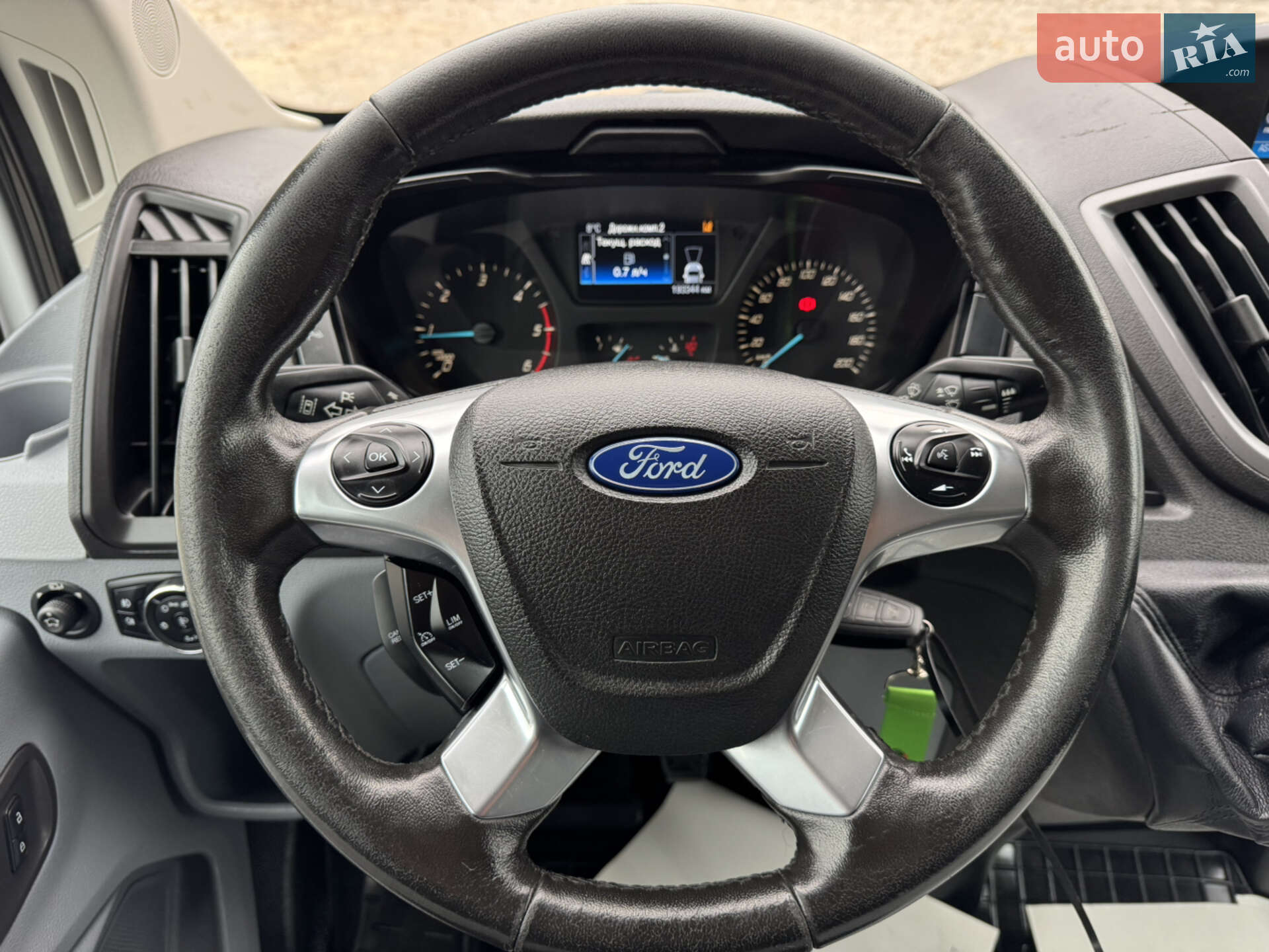 Ford Transit 2019 VIN WF0XXXTTGXKK69800 фото оголошення 18 з 37