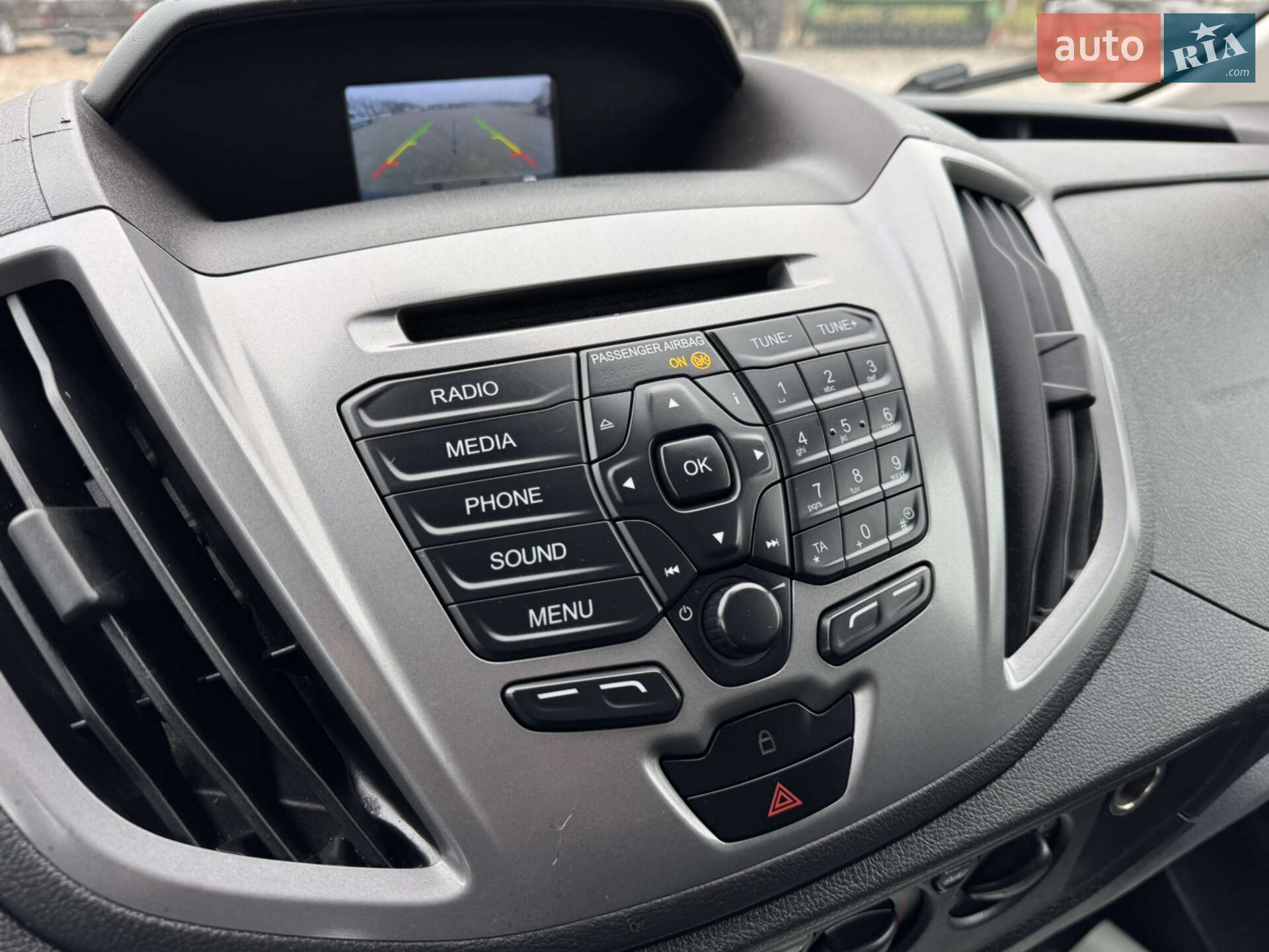 Ford Transit 2019 VIN WF0XXXTTGXKK69800 фото оголошення 20 з 37