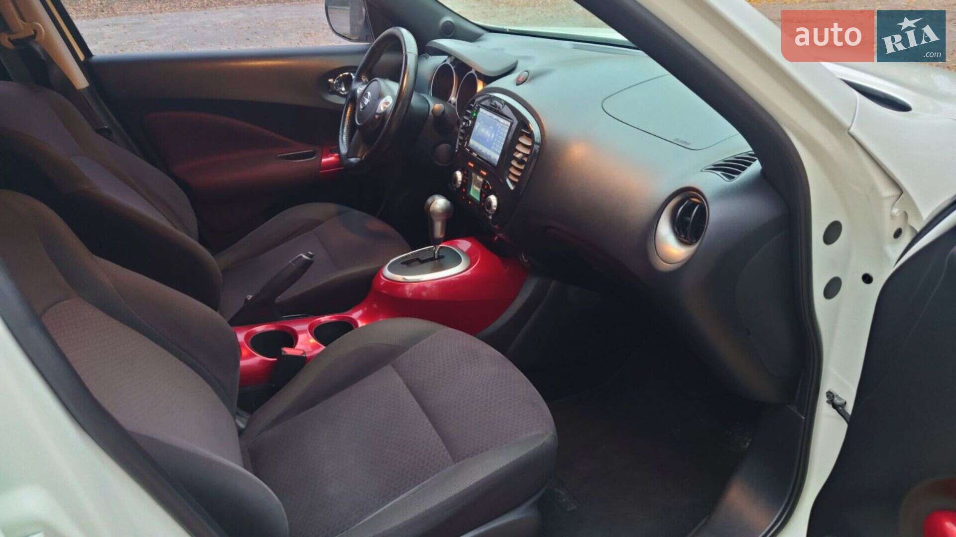 Nissan Juke 2010 VIN JN8AF5MR7BT003119 фото оголошення 13 з 19